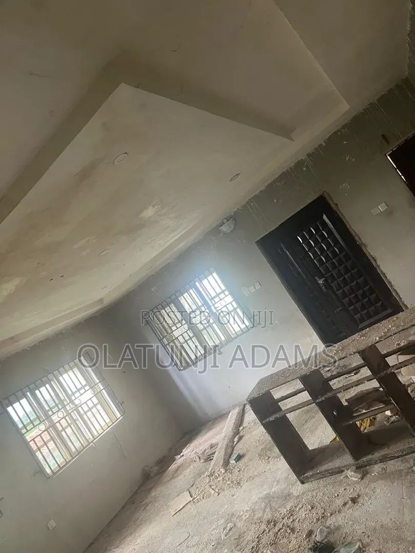 5bdrm Bungalow in Ilupeju Ofatedo, Osogbo for sale
