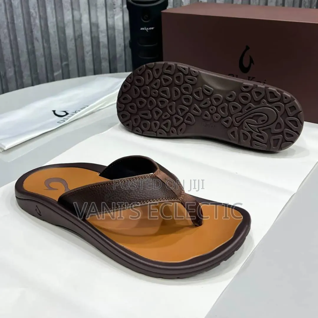 OluKai Men's Flip-Flops