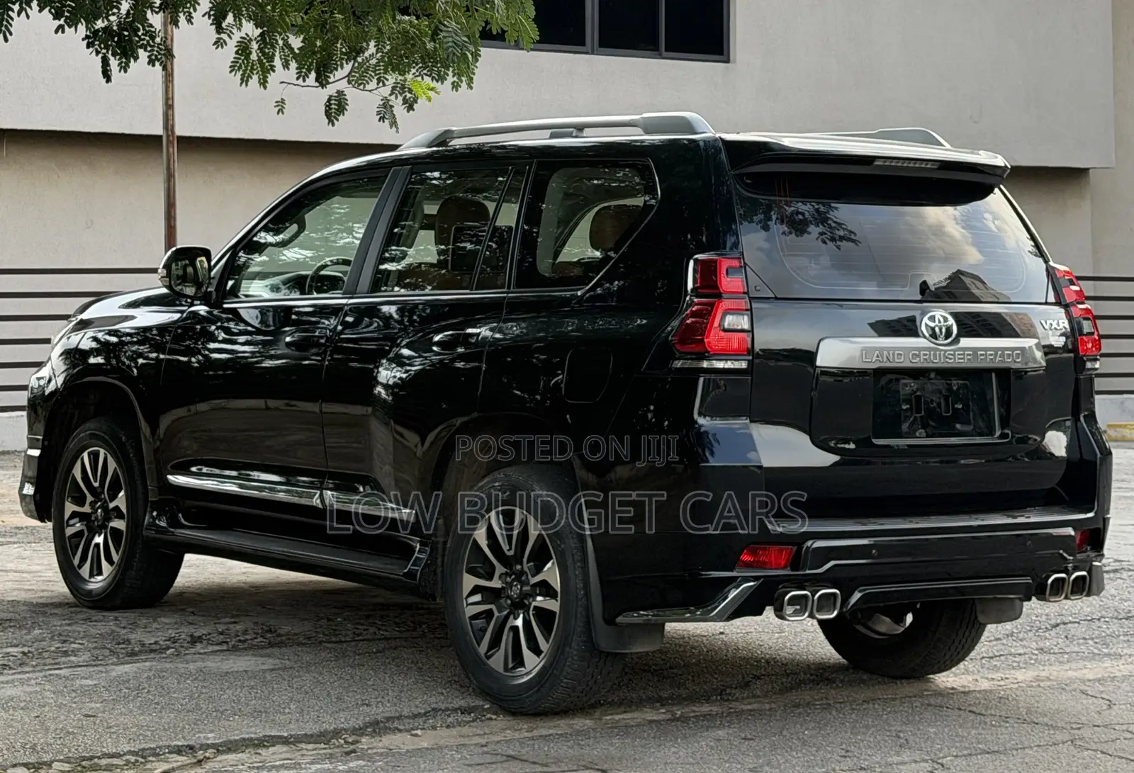 Toyota Land Cruiser Prado 2023 Black