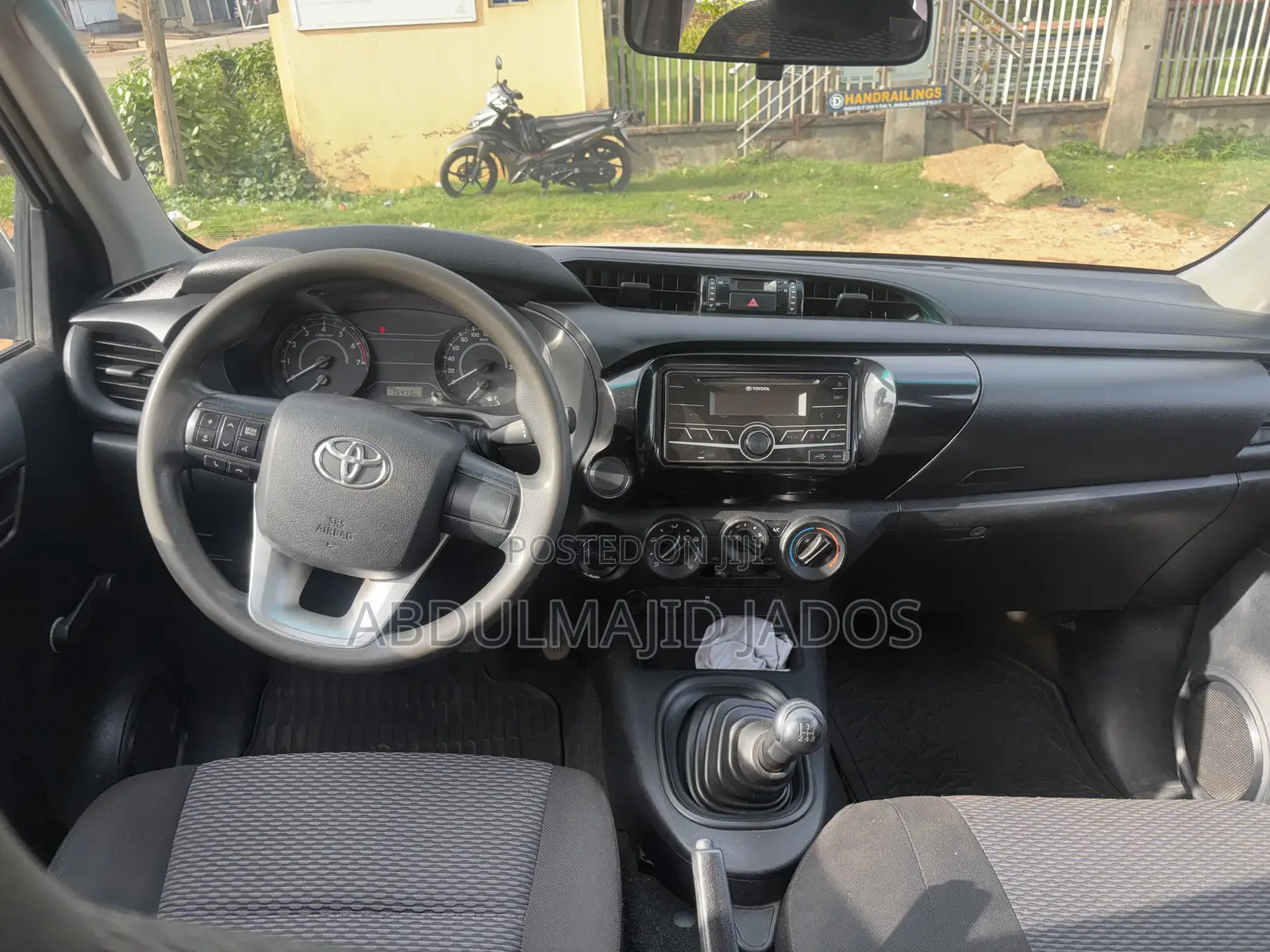 Toyota Hilux 2017 White
