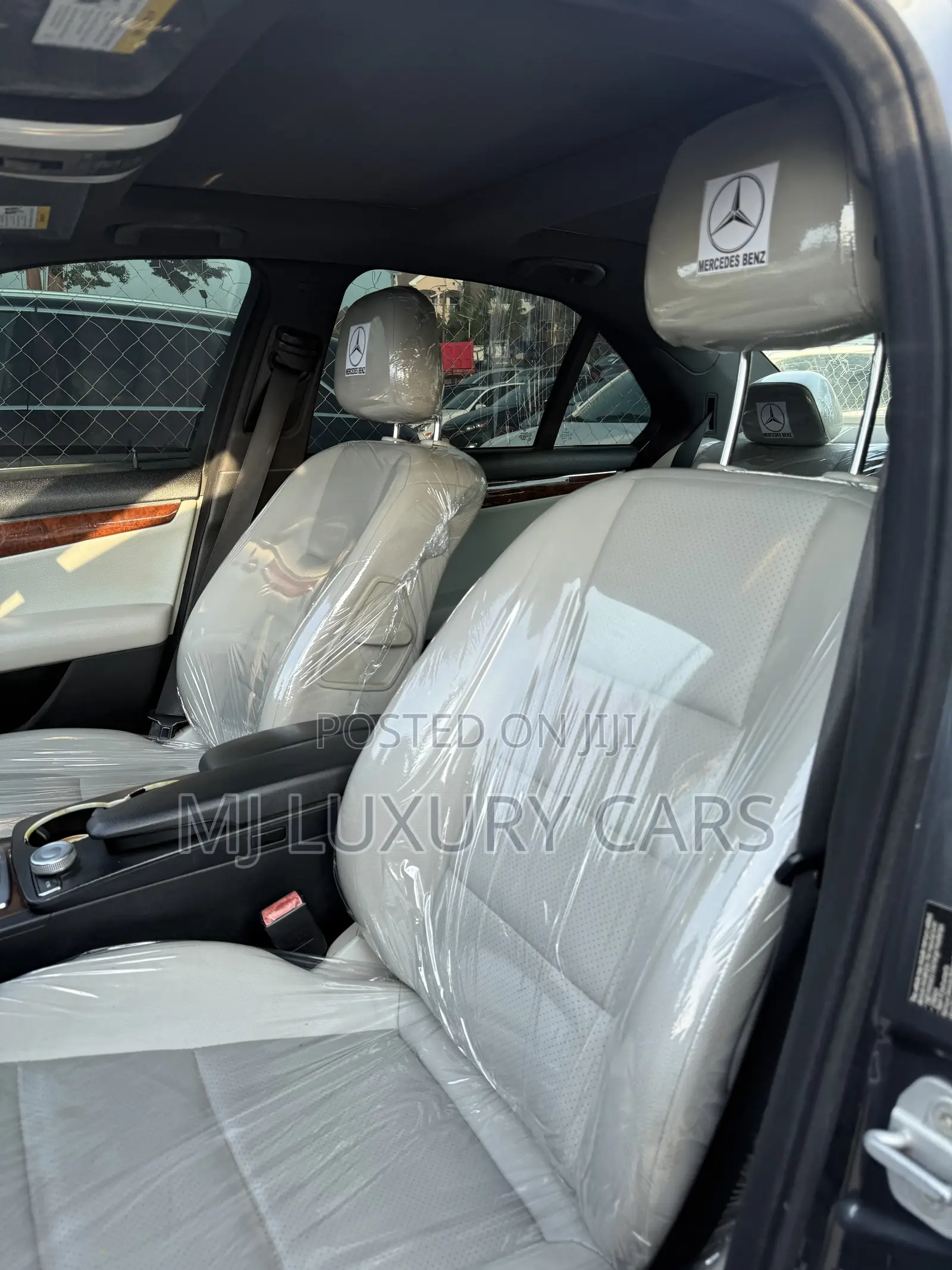 Mercedes-Benz C300 Sport Sedan AWD (3.0L 6cyl 7A) 2009 Gray