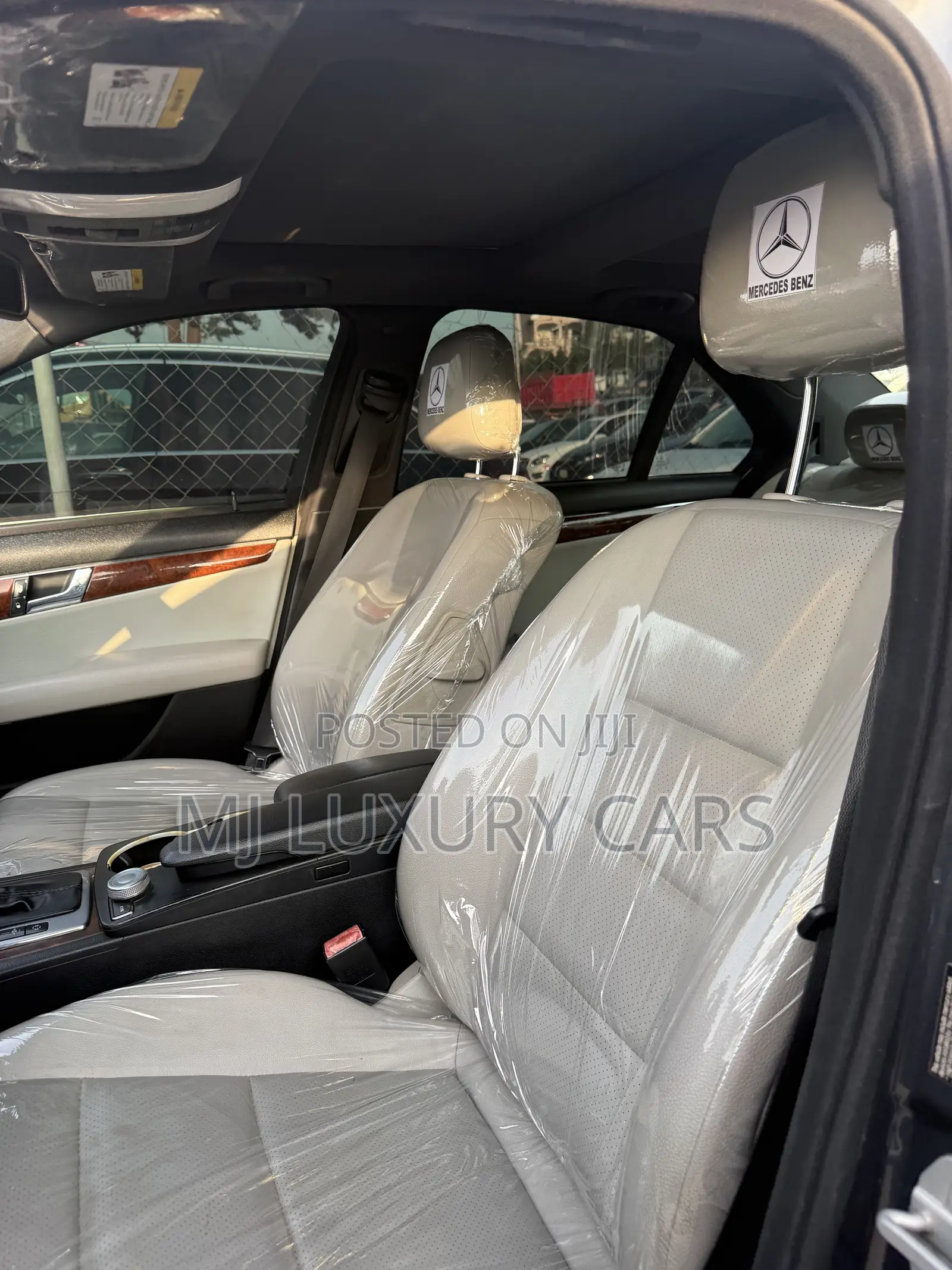 Mercedes-Benz C300 Sport Sedan AWD (3.0L 6cyl 7A) 2009 Gray