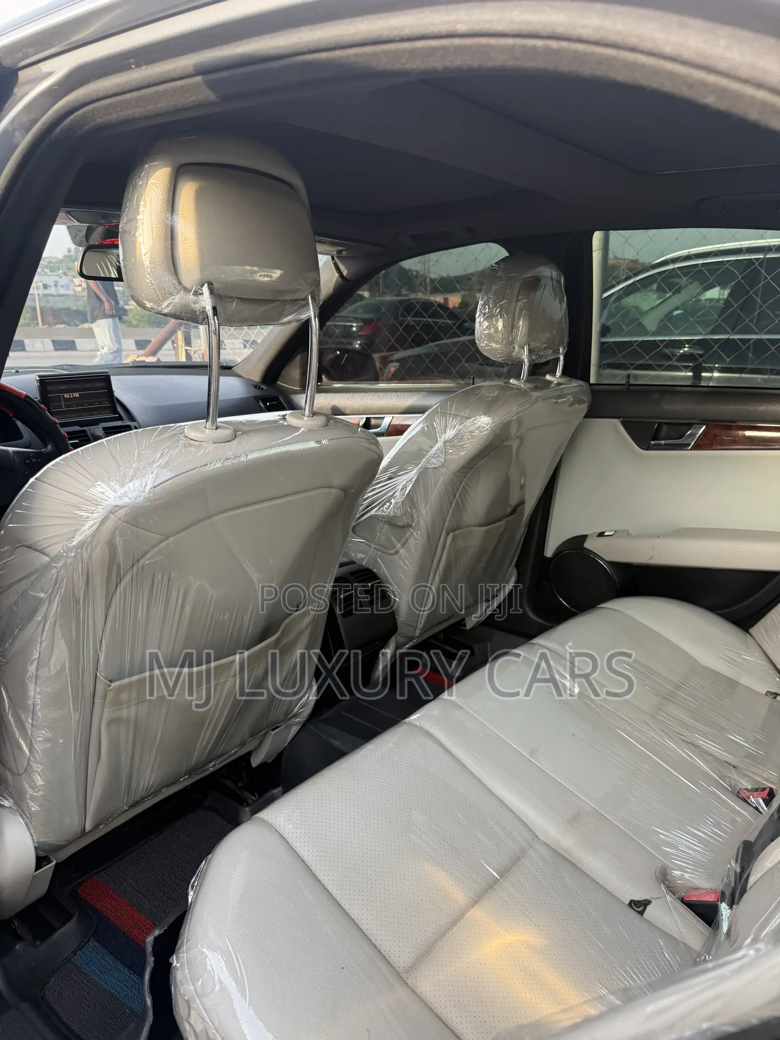 Mercedes-Benz C300 Sport Sedan AWD (3.0L 6cyl 7A) 2009 Gray