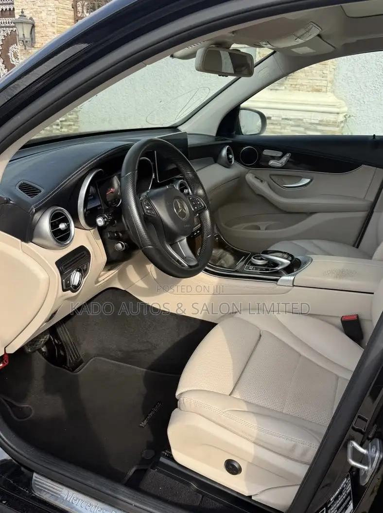Mercedes-Benz GLC-Class 2016 Black