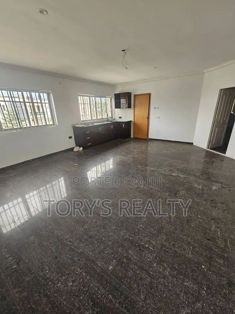 1bdrm Apartment in Lekki Phase 1 for rent