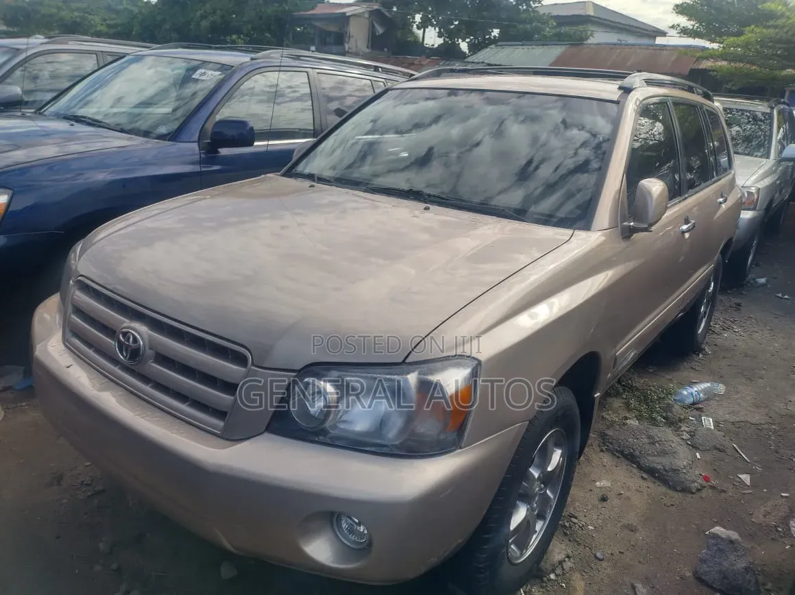 Toyota Highlander 2006 Gold