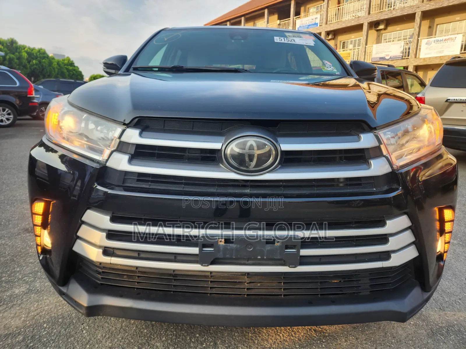 Toyota Highlander LE Plus 2019 Black