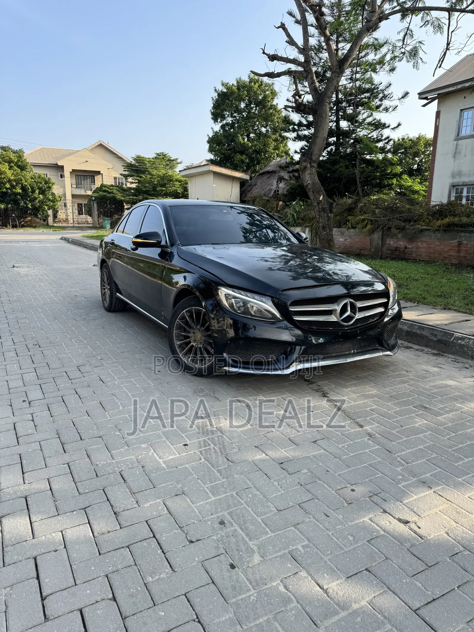 Mercedes-Benz C300 2015 Black