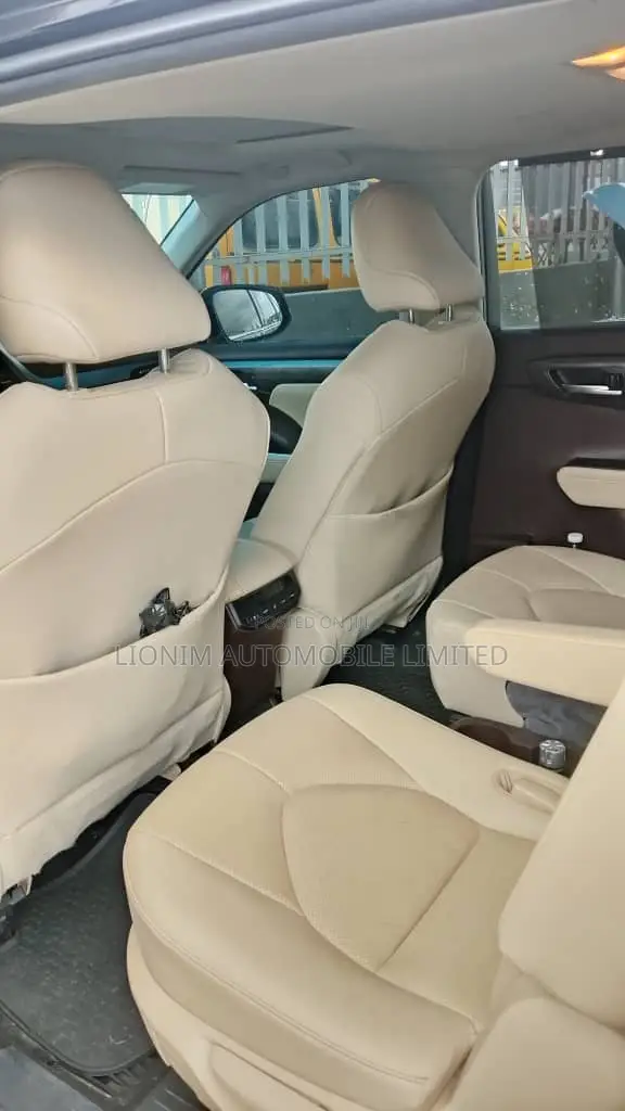 Toyota Highlander Limited AWD 2020 Black