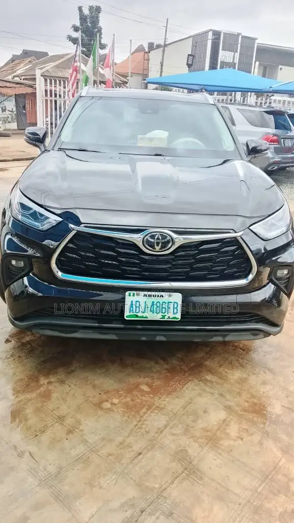 Toyota Highlander Limited AWD 2020 Black