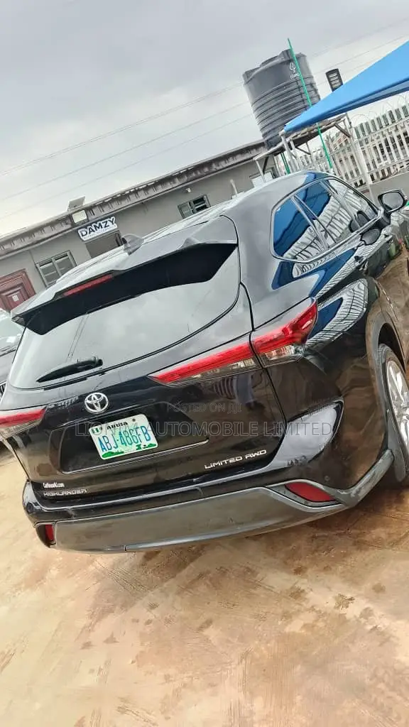 Toyota Highlander Limited AWD 2020 Black