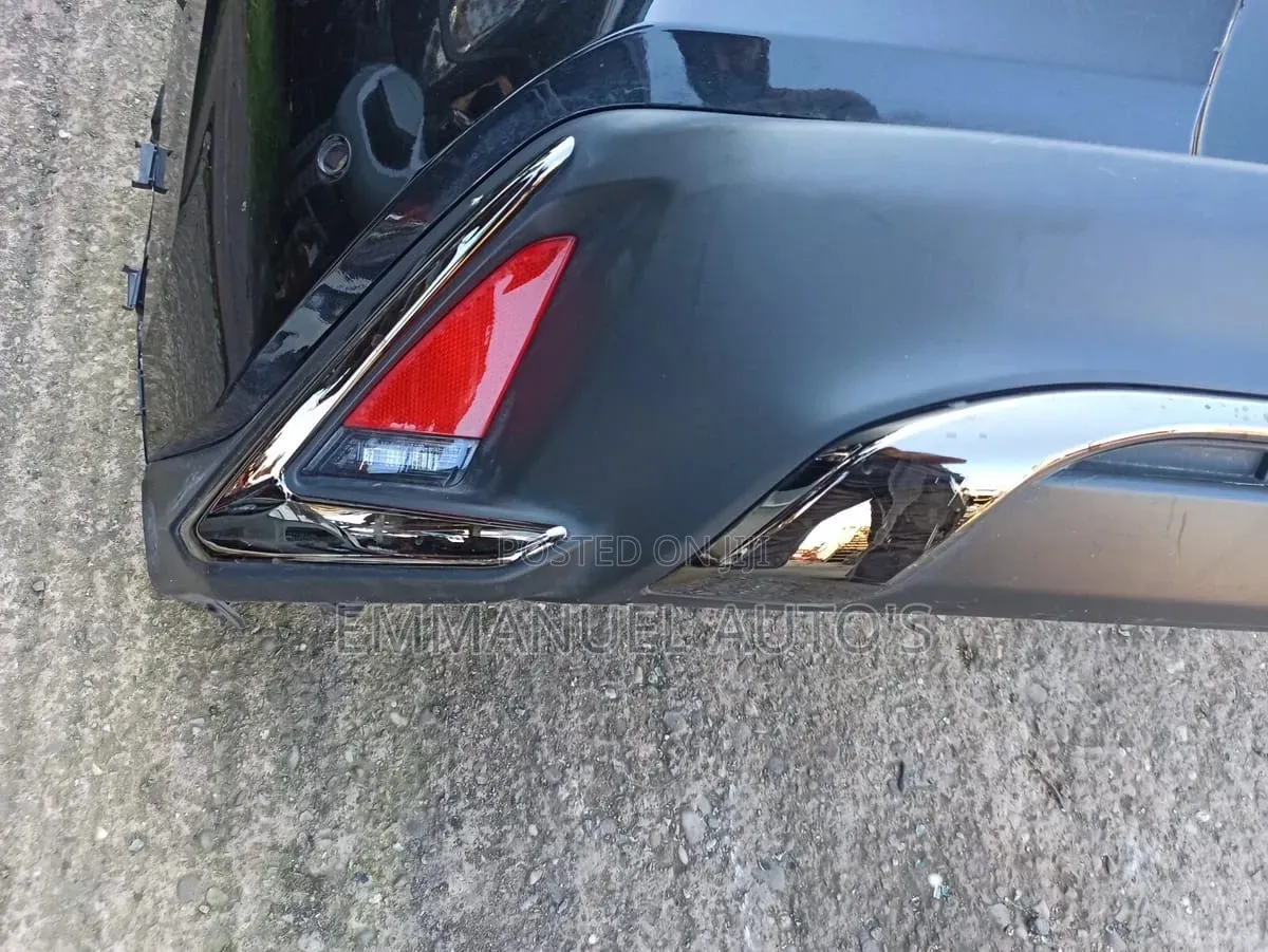 Lexus Ux 350H 2020 Back Bumper