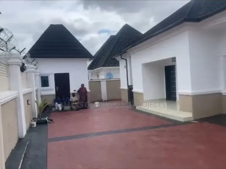 3bdrm Bungalow in Efab Horizon Estate, Dawaki for sale