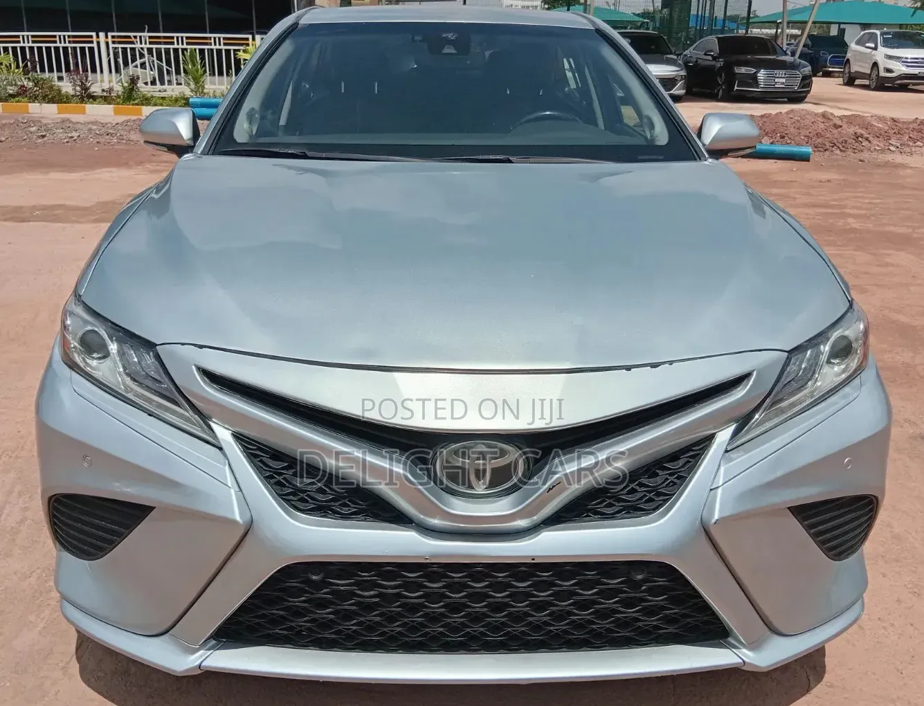 Toyota Camry XSE FWD (2.5L 4cyl 8AM) 2018 Silver