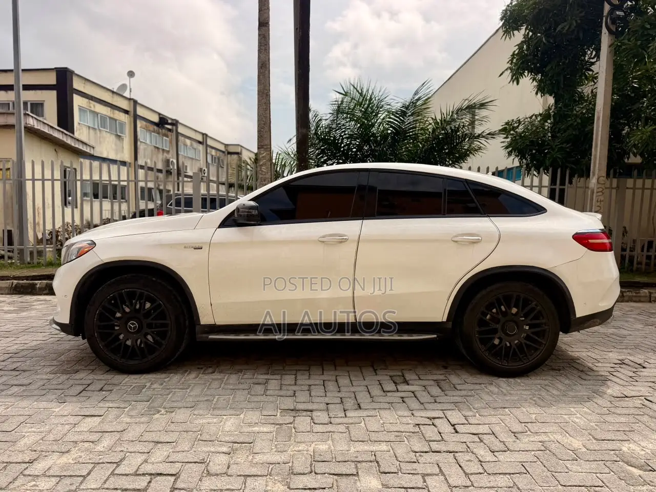 Mercedes-Benz GLE-Class 2018 White