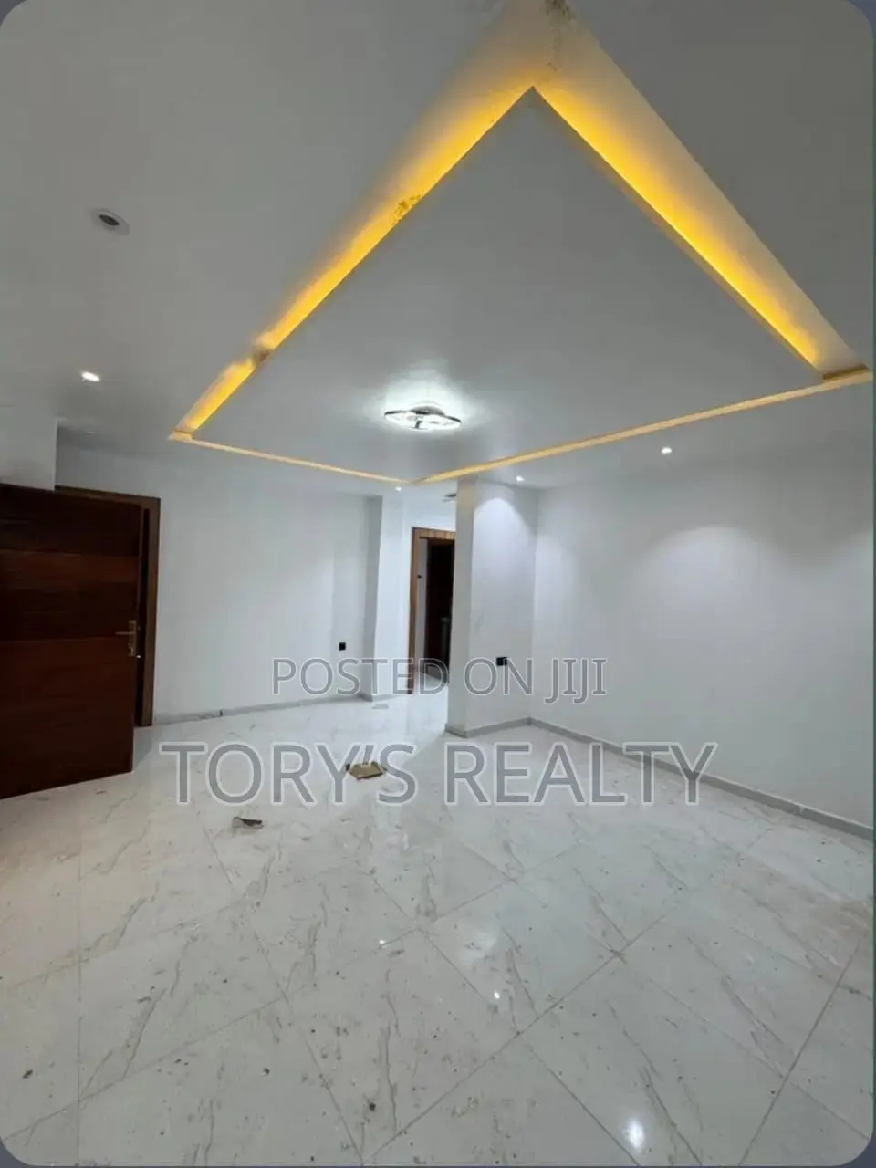 2bdrm Apartment in Lekki Expressway for rent