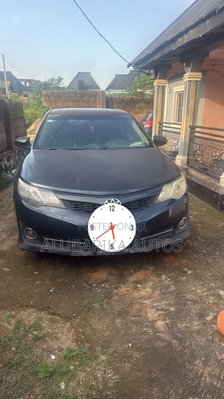 Toyota Camry 2013 Black