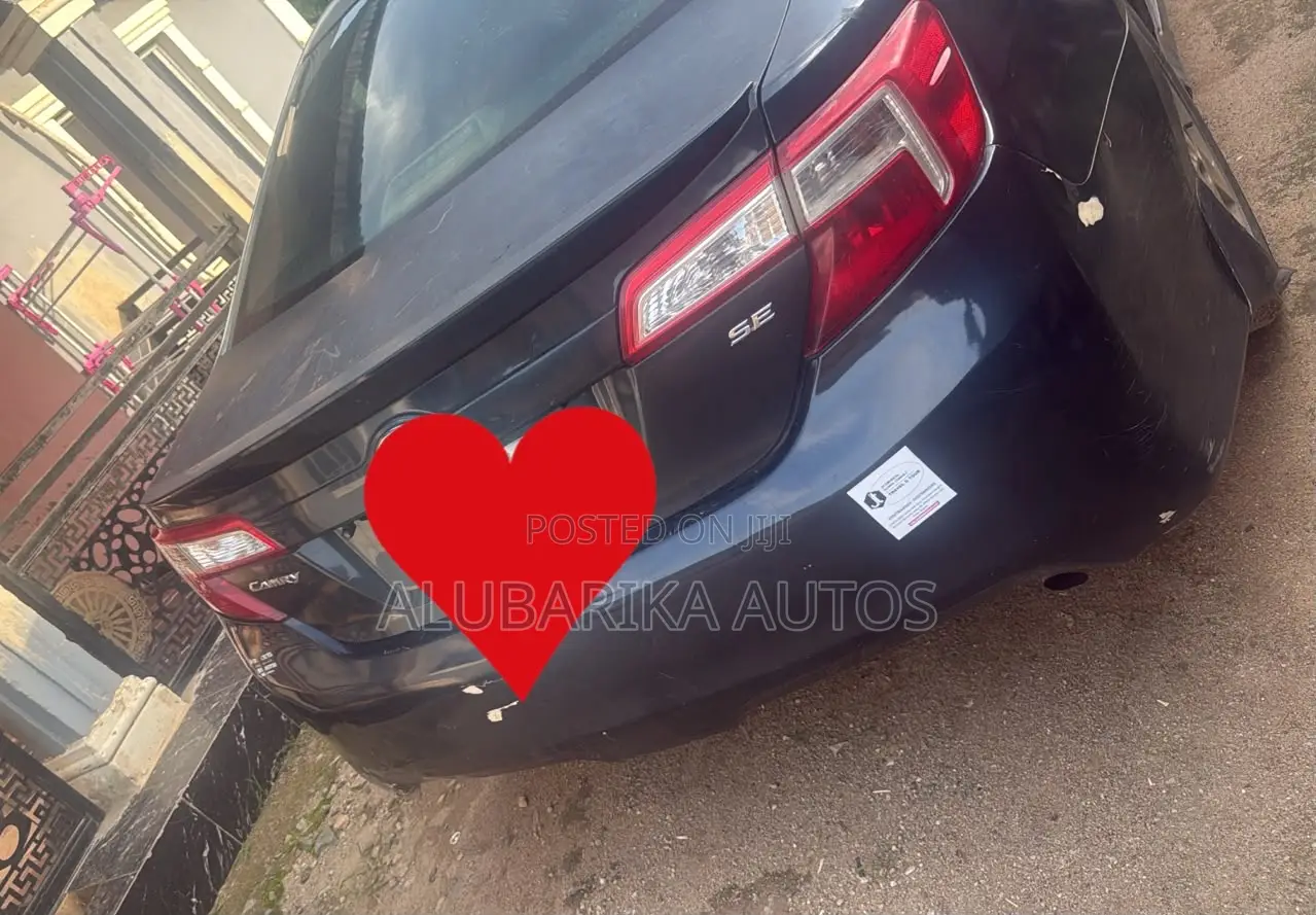 Toyota Camry 2013 Black