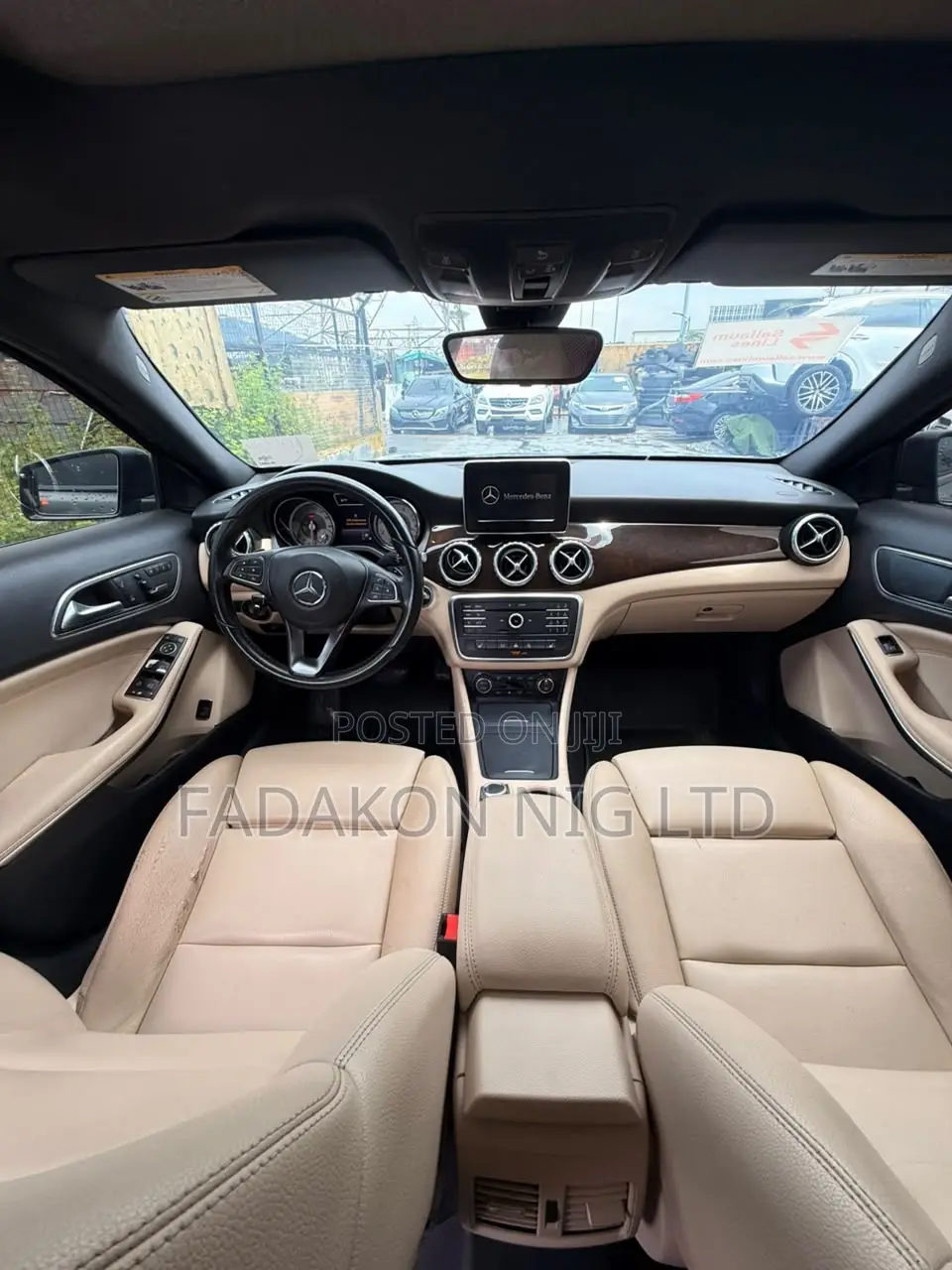 Mercedes-Benz GLA 250 2016 Black