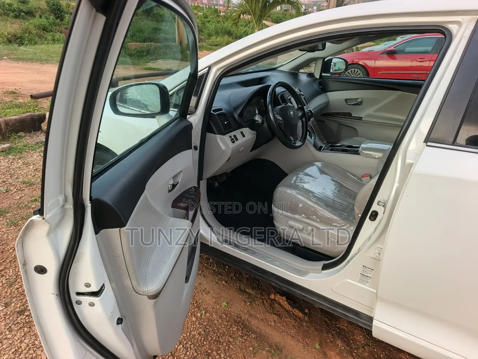 Toyota Venza 2010 White