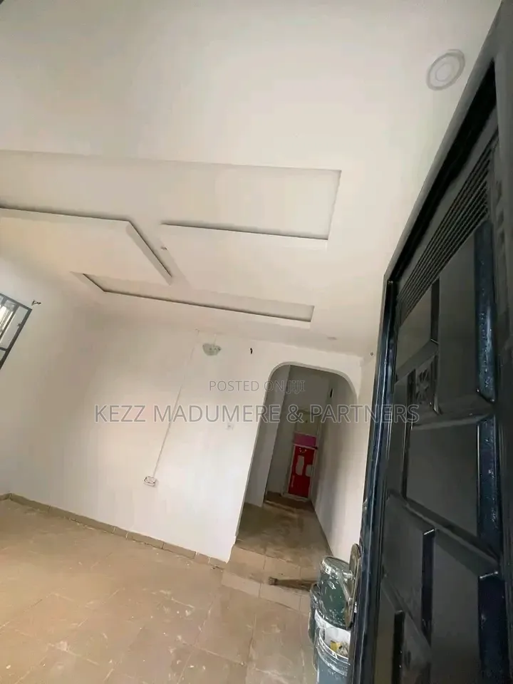 1bdrm Block of Flats in Shell Cooperative for rent