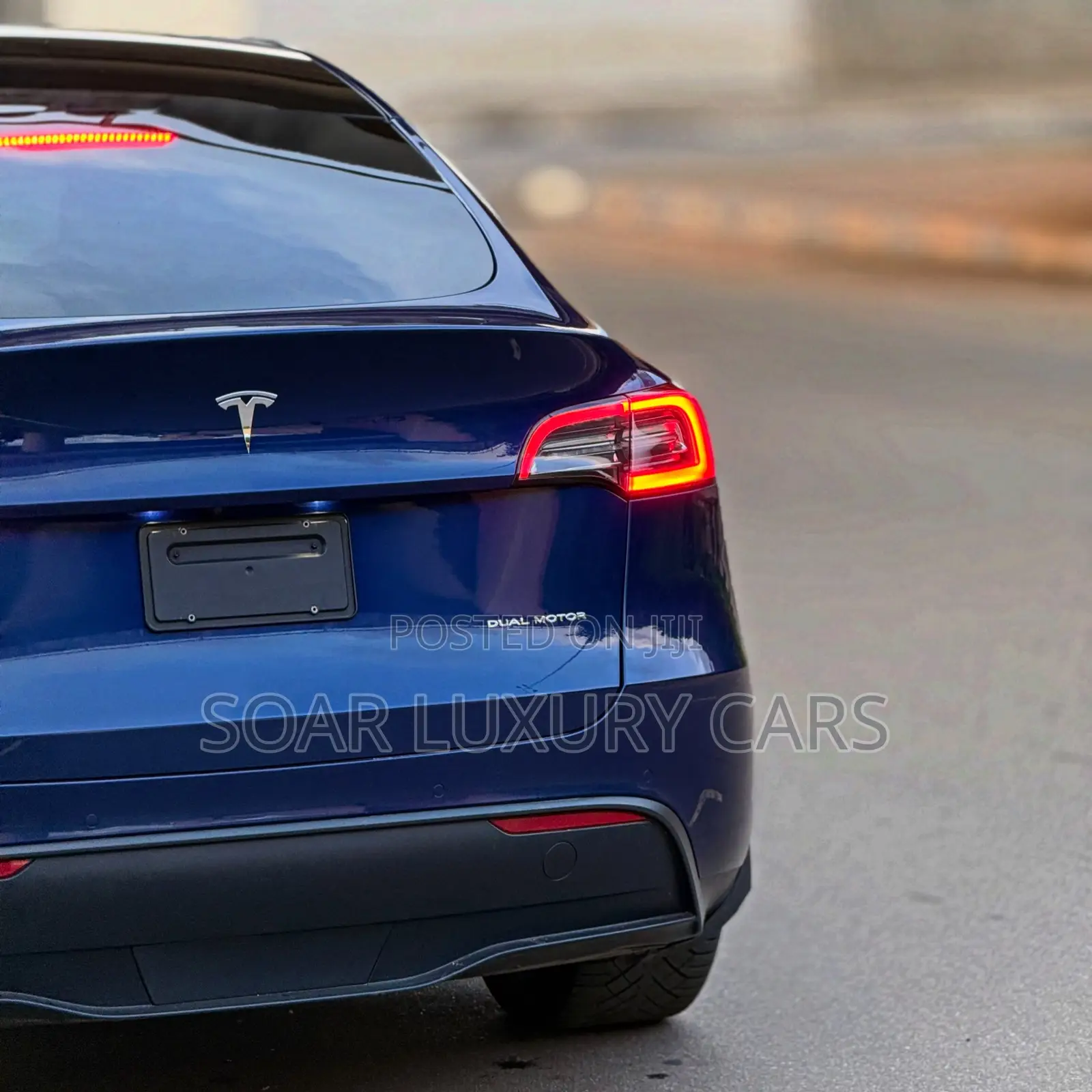 Tesla Model Y 75D kWh Performance 2023 Blue