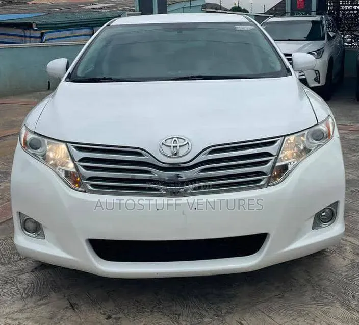 Toyota Venza 2011 White