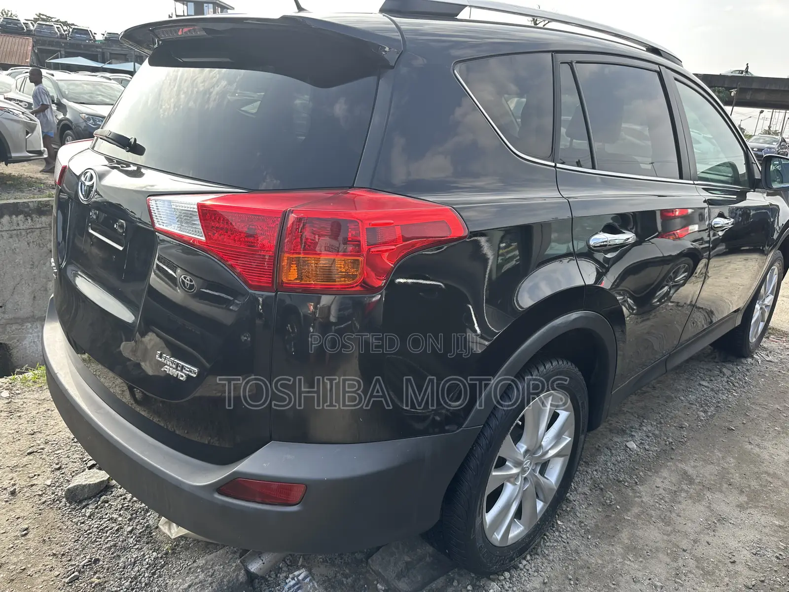 Toyota RAV4 Limited AWD (2.5L 4cyl 6A) 2016 Black