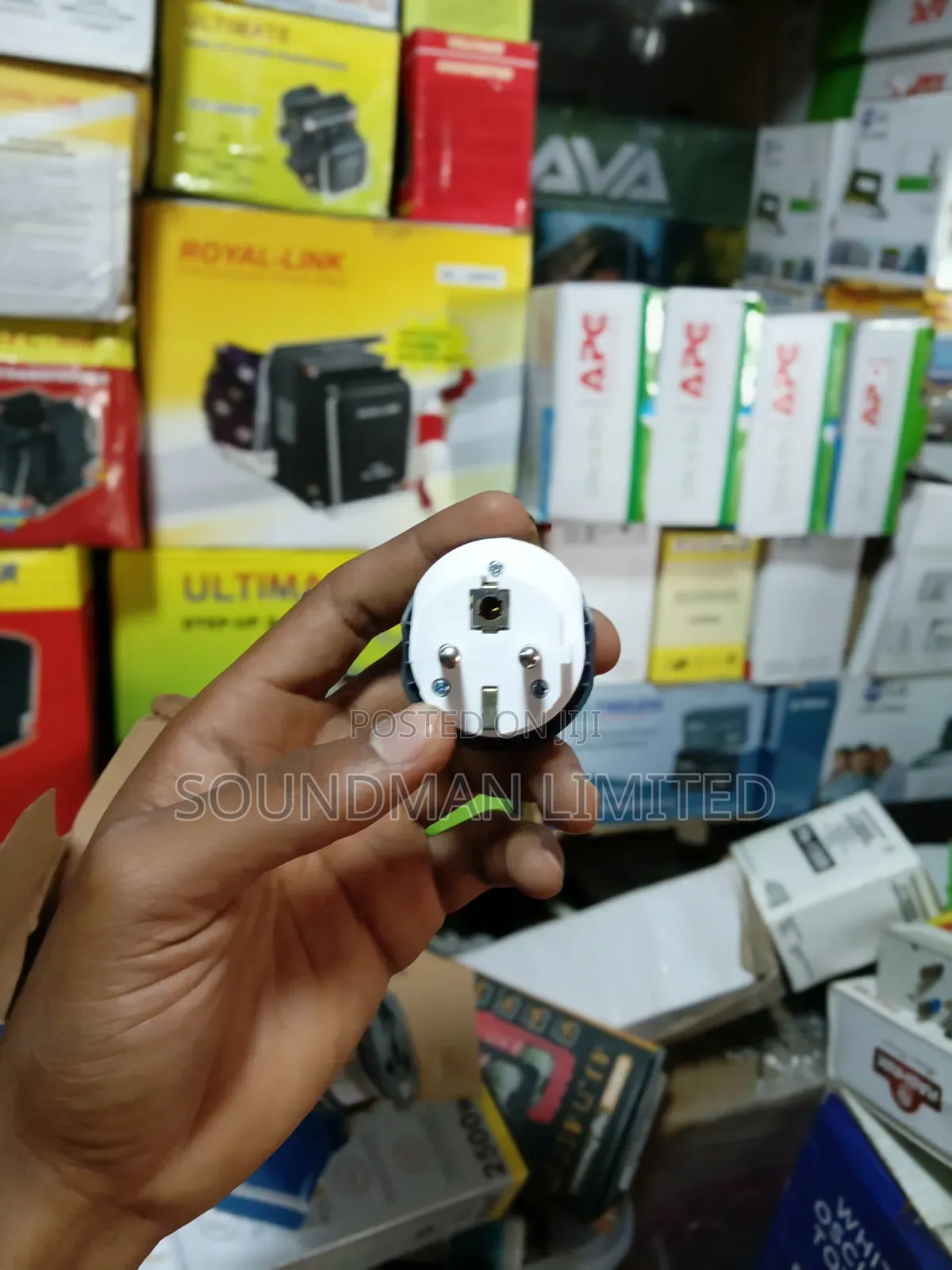 2 Pin UK Plug Universal Adapter Power Socket Travel Converter