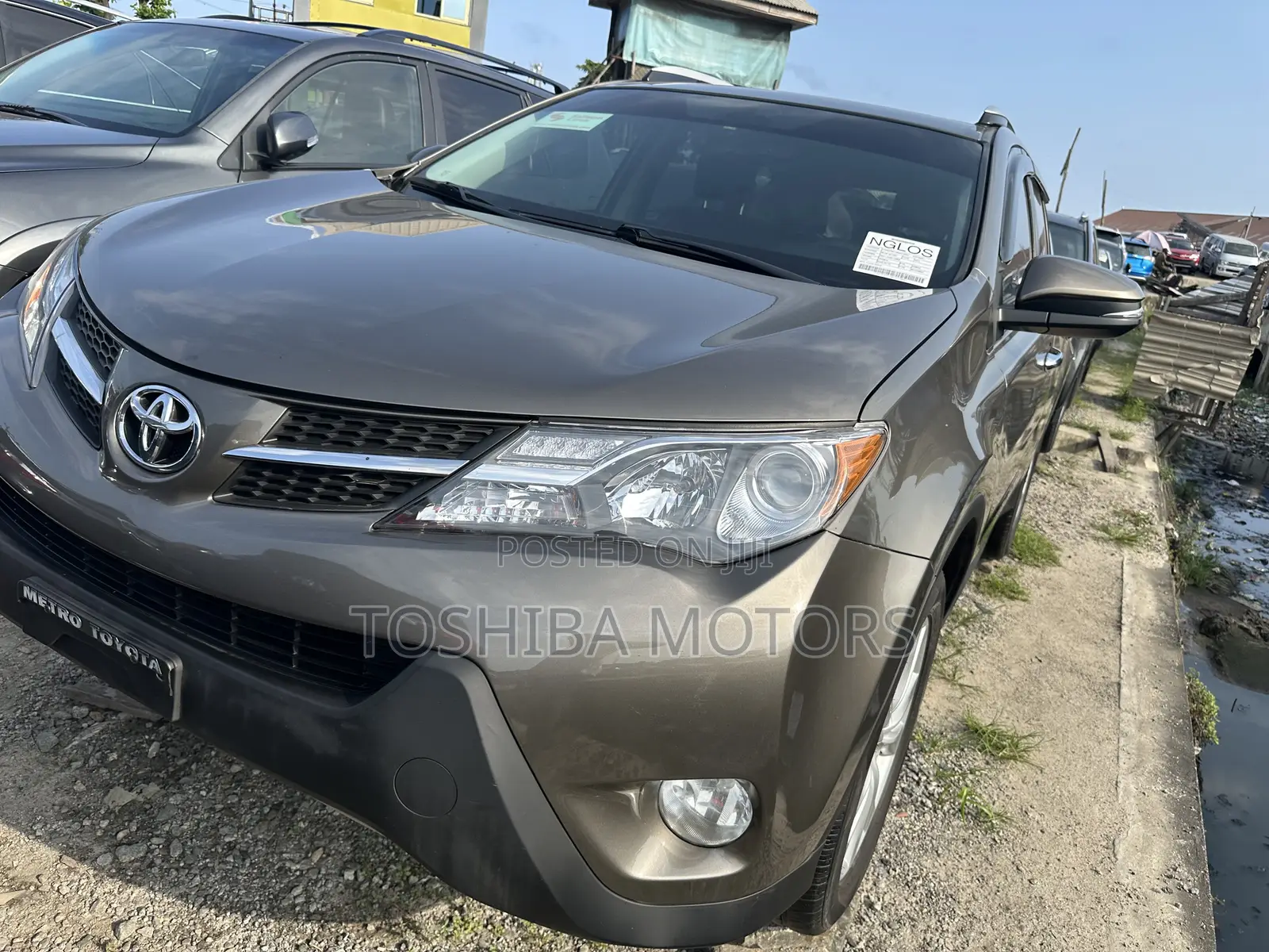 Toyota RAV4 Limited AWD (2.5L 4cyl 6A) 2016 Gray