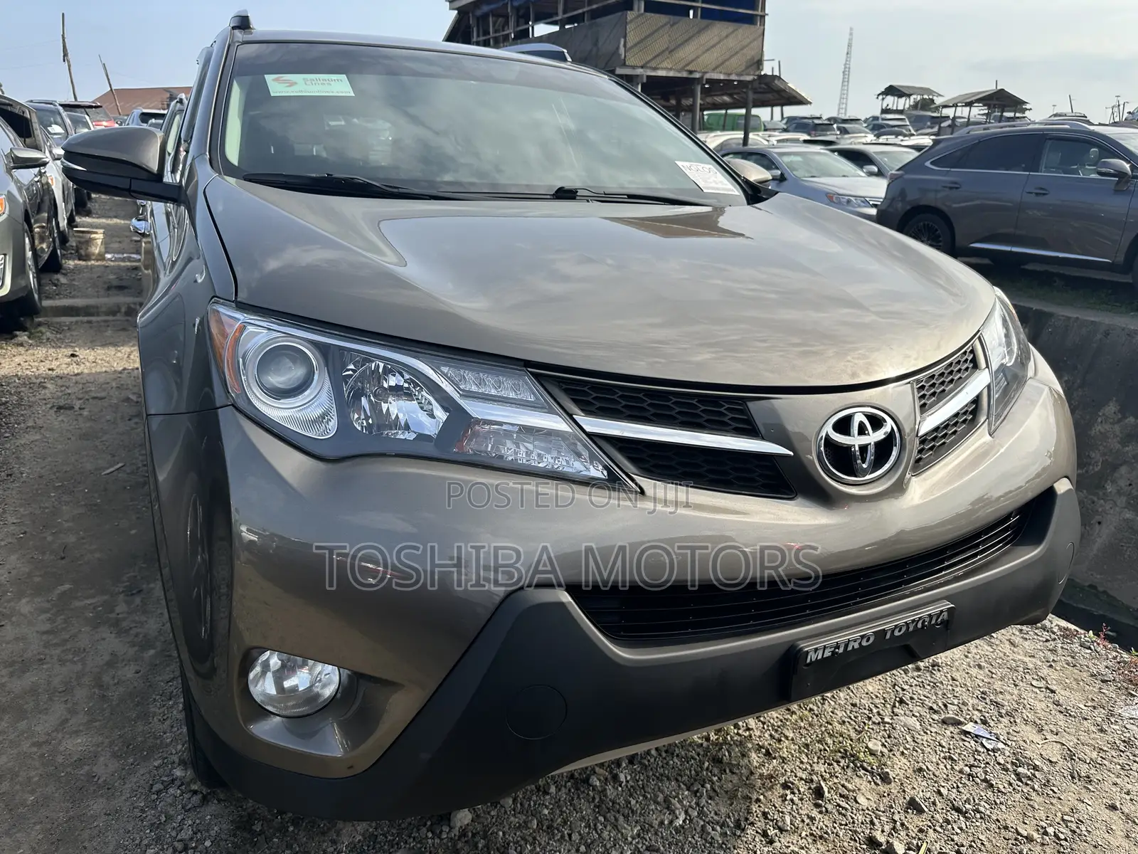 Toyota RAV4 Limited AWD (2.5L 4cyl 6A) 2016 Gray