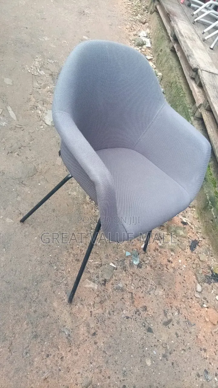 Reception/Dining Chair
