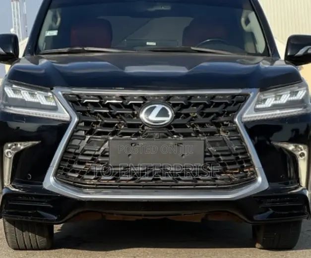 Lexus LX 2018 Black