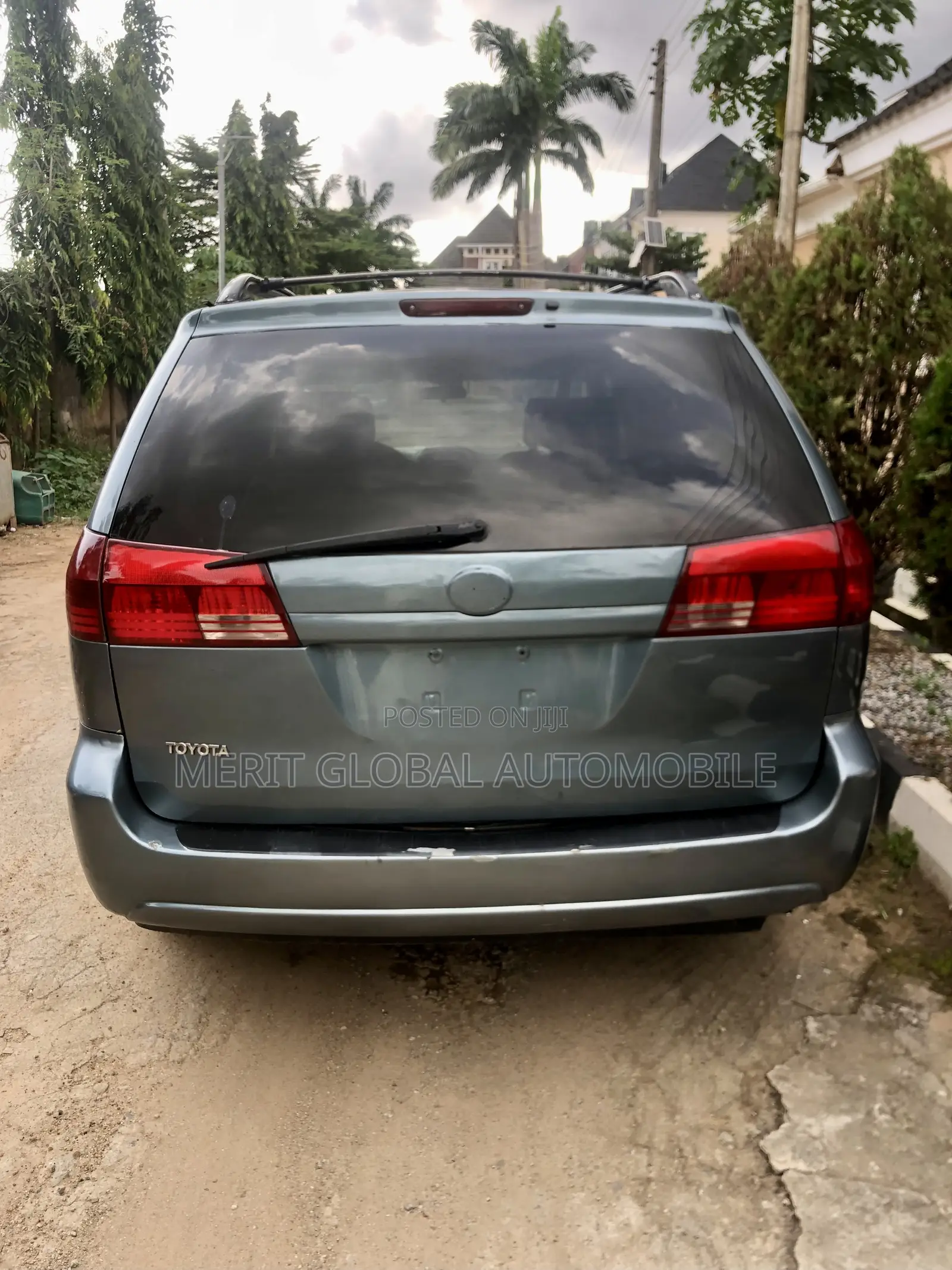 Toyota Sienna CE FWD (3.3L V6 5A) 2004 Blue