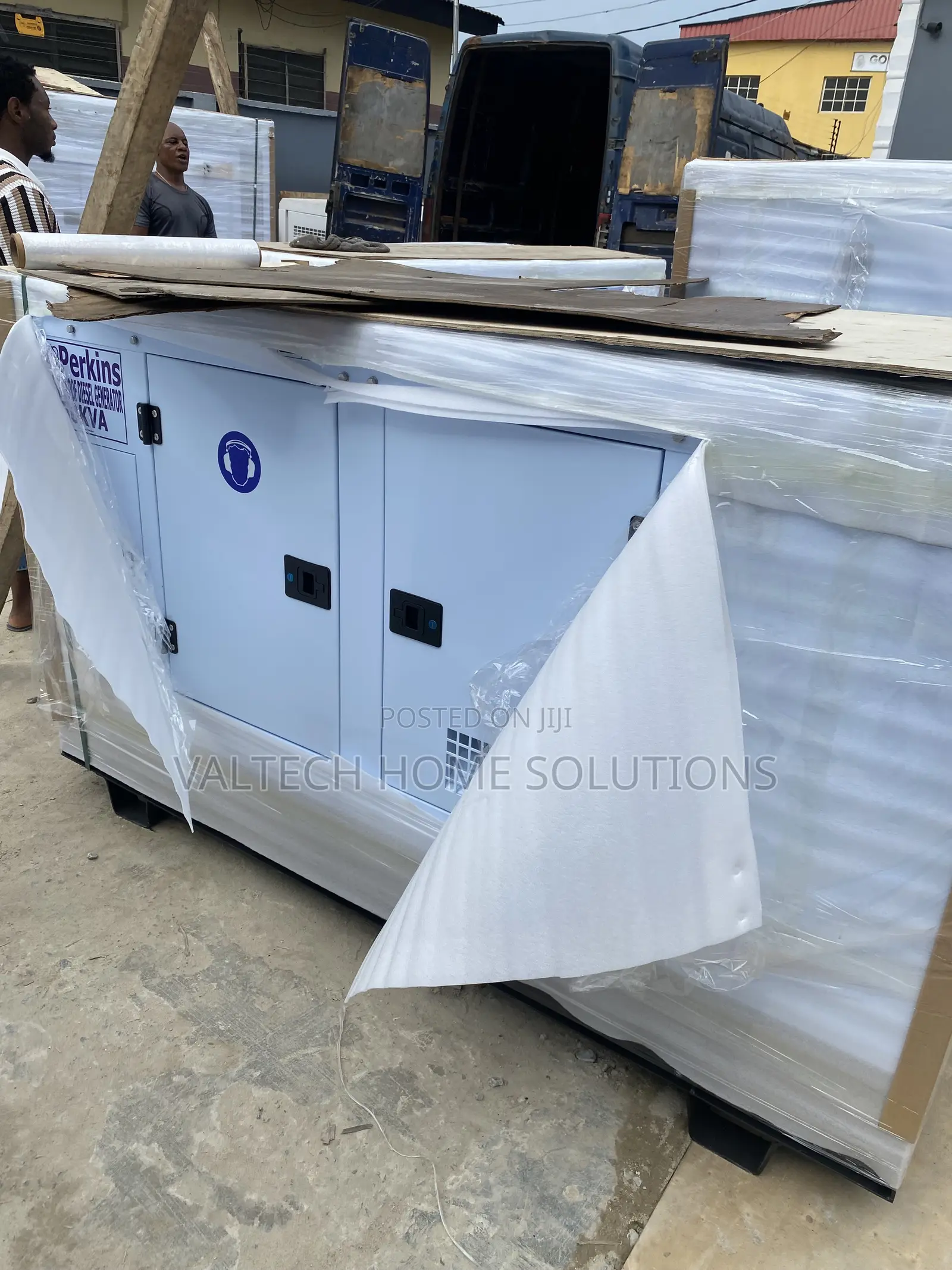 Premium 50KVA Perkins Soundproof Generator for Homes Businesses