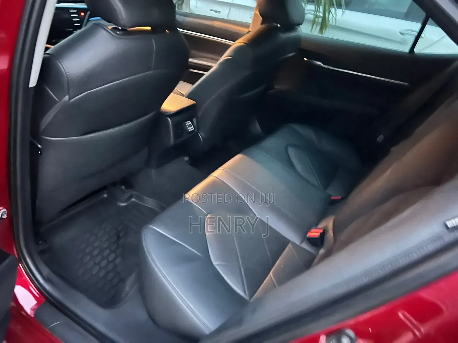Toyota Camry 2019 Red