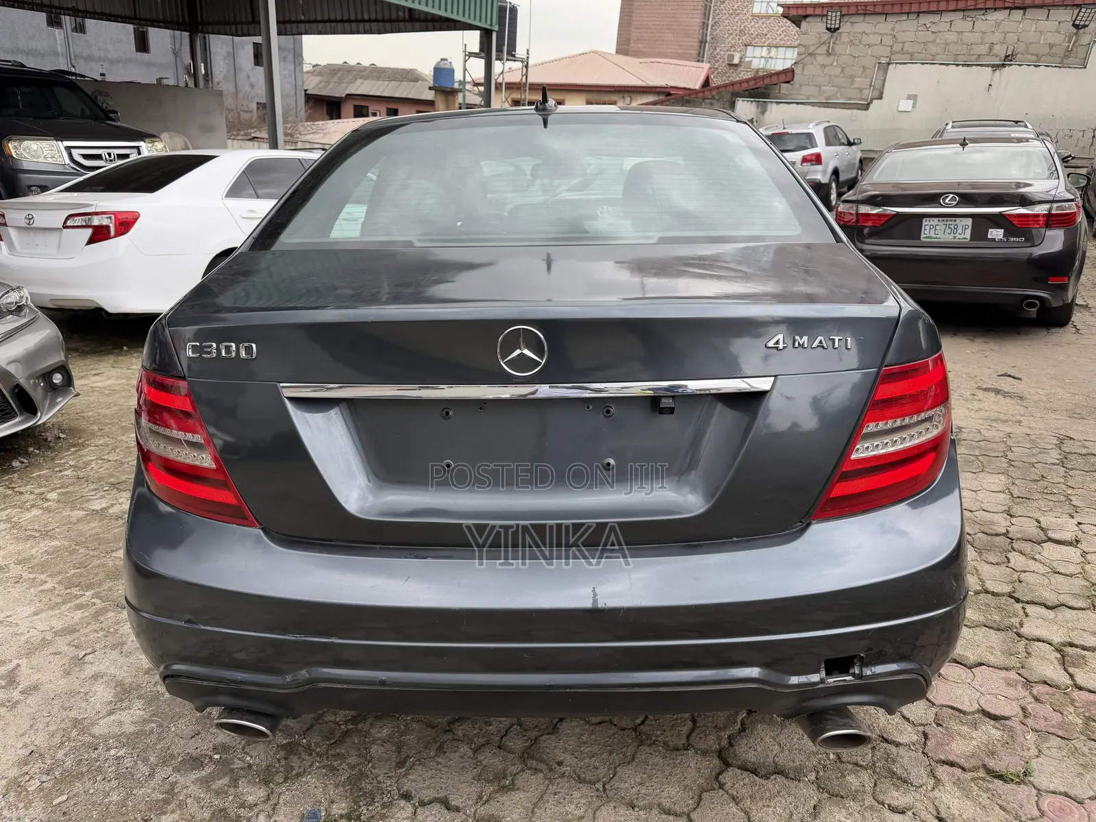 Mercedes-Benz C300 Luxury 4Matic Sedan AWD (3.5L 6cyl 7A) 2014 Gray