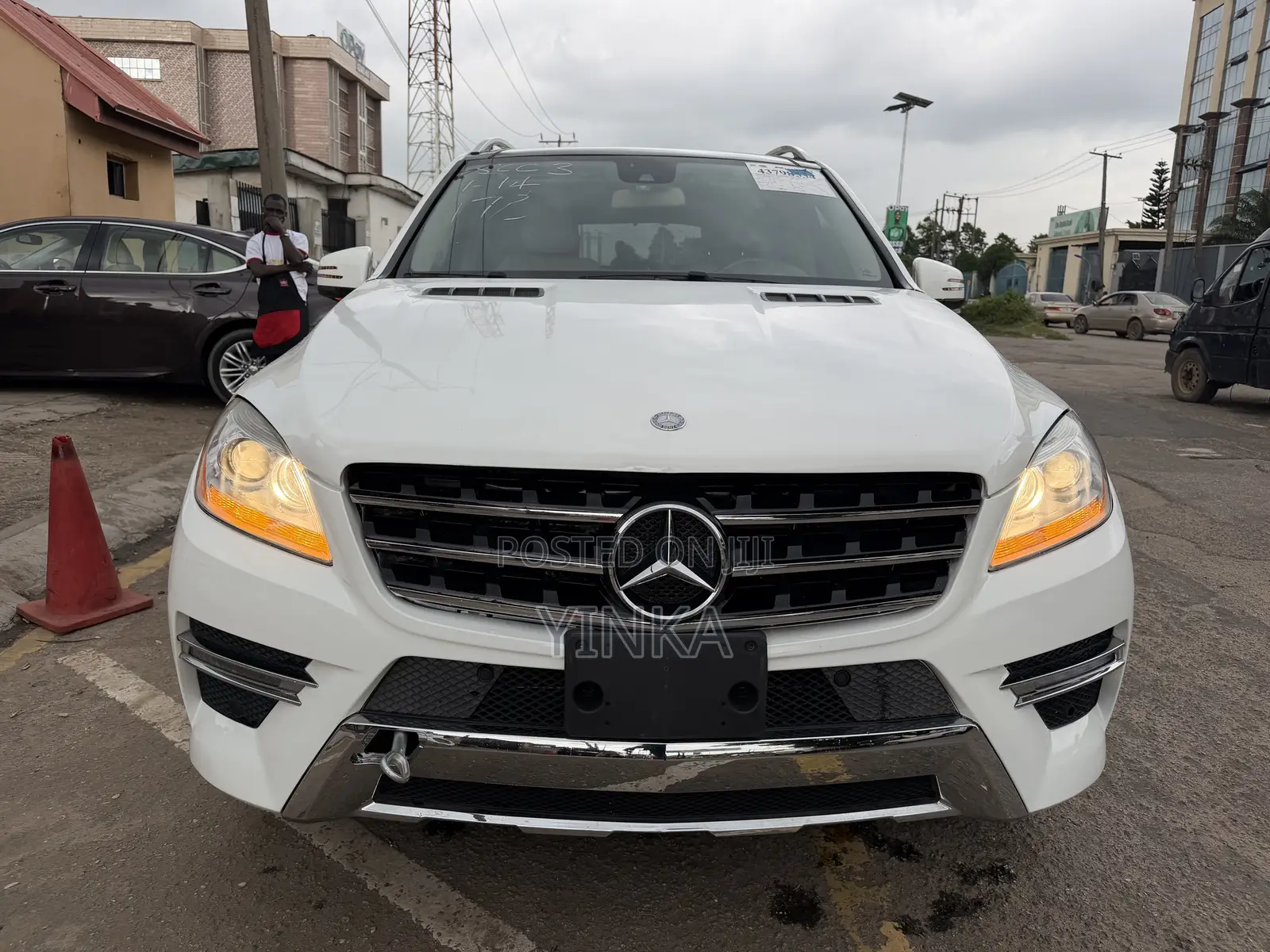 Mercedes-Benz M Class ML350 4MATIC 4dr SUV AWD (3.5L 6cyl 7A) 2015