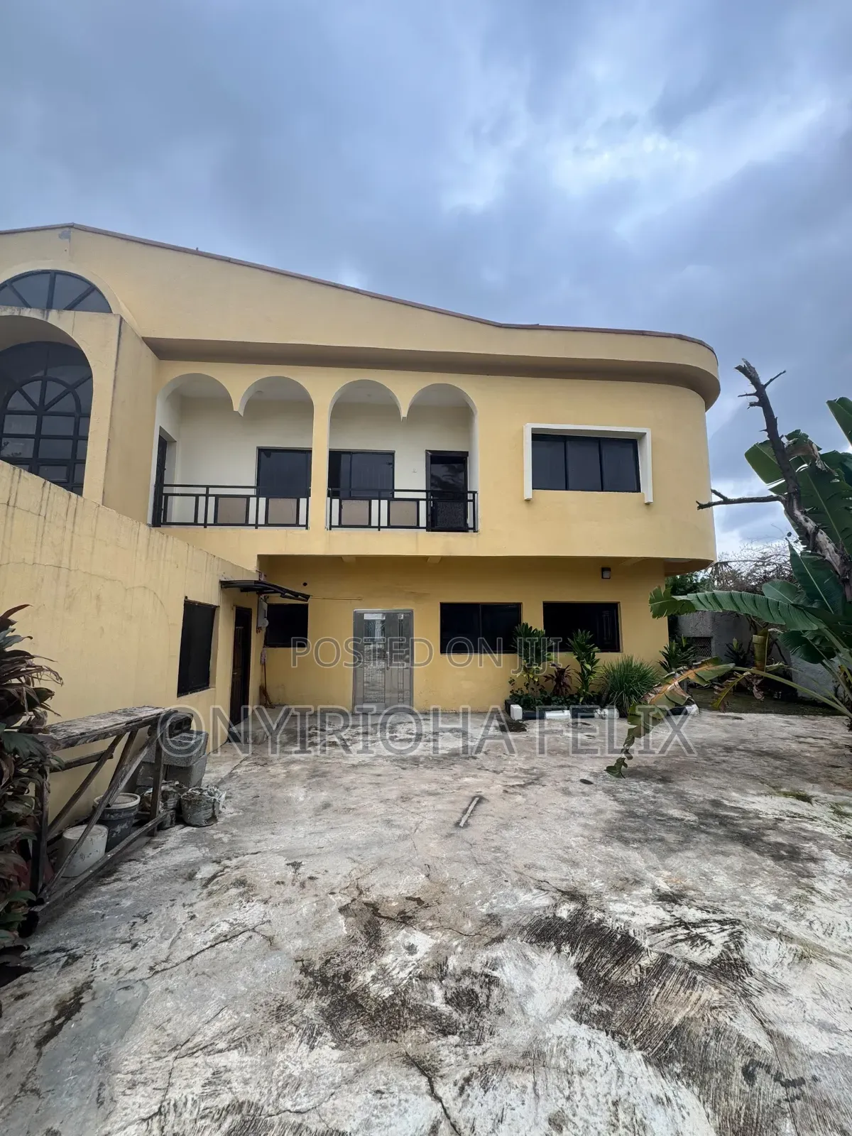 5bdrm Duplex in Jabi Main for rent