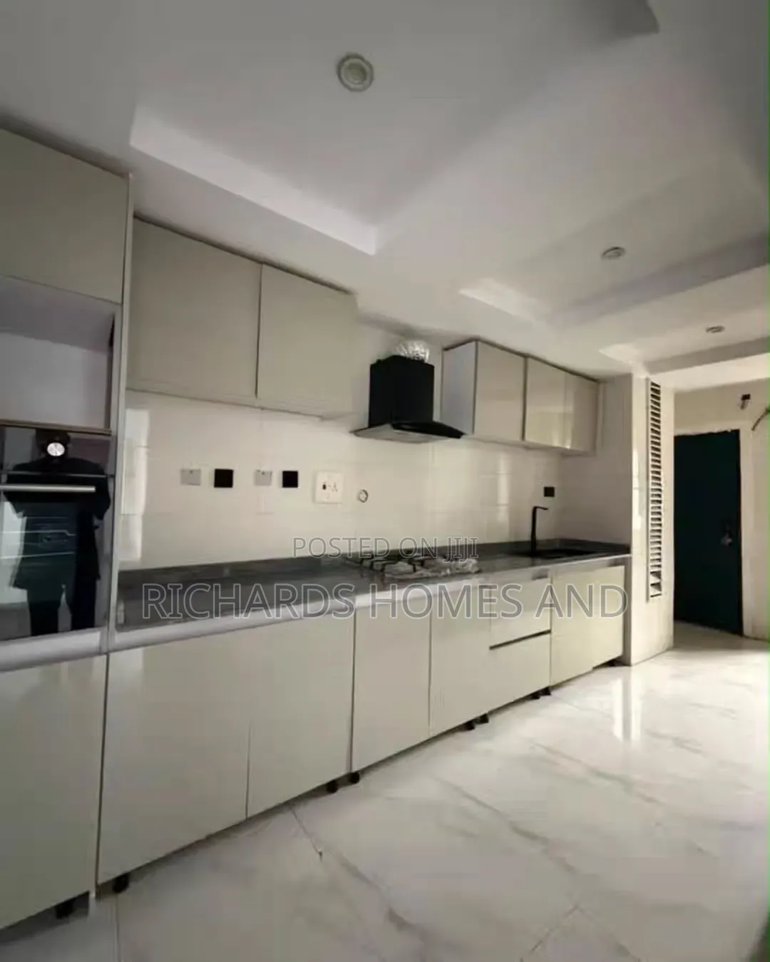 3bdrm Apartment in Old Ikoyi for rent