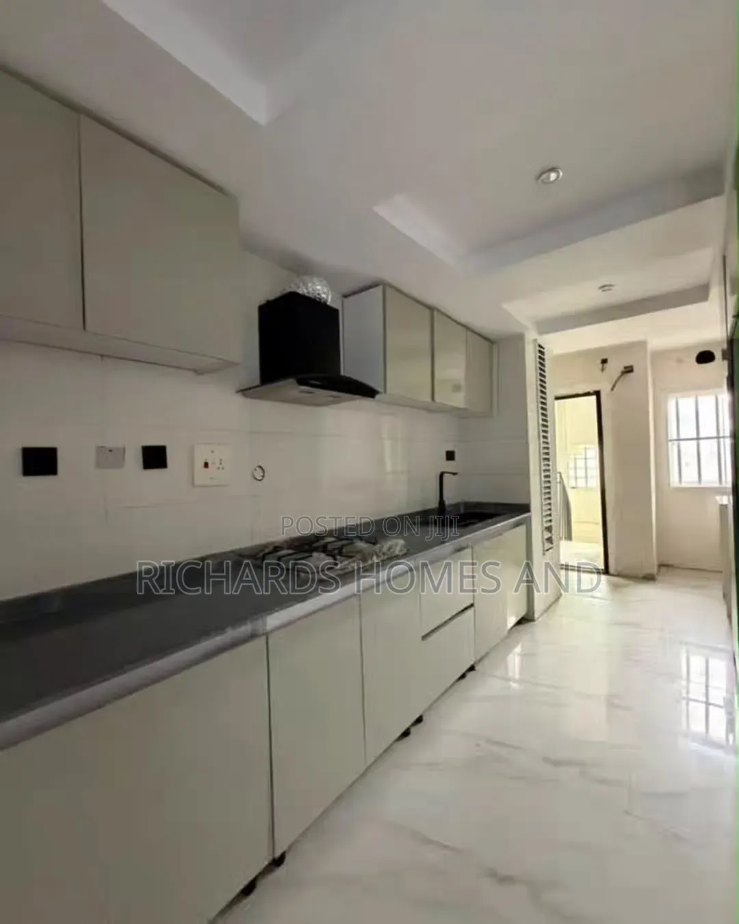 3bdrm Apartment in Old Ikoyi for rent