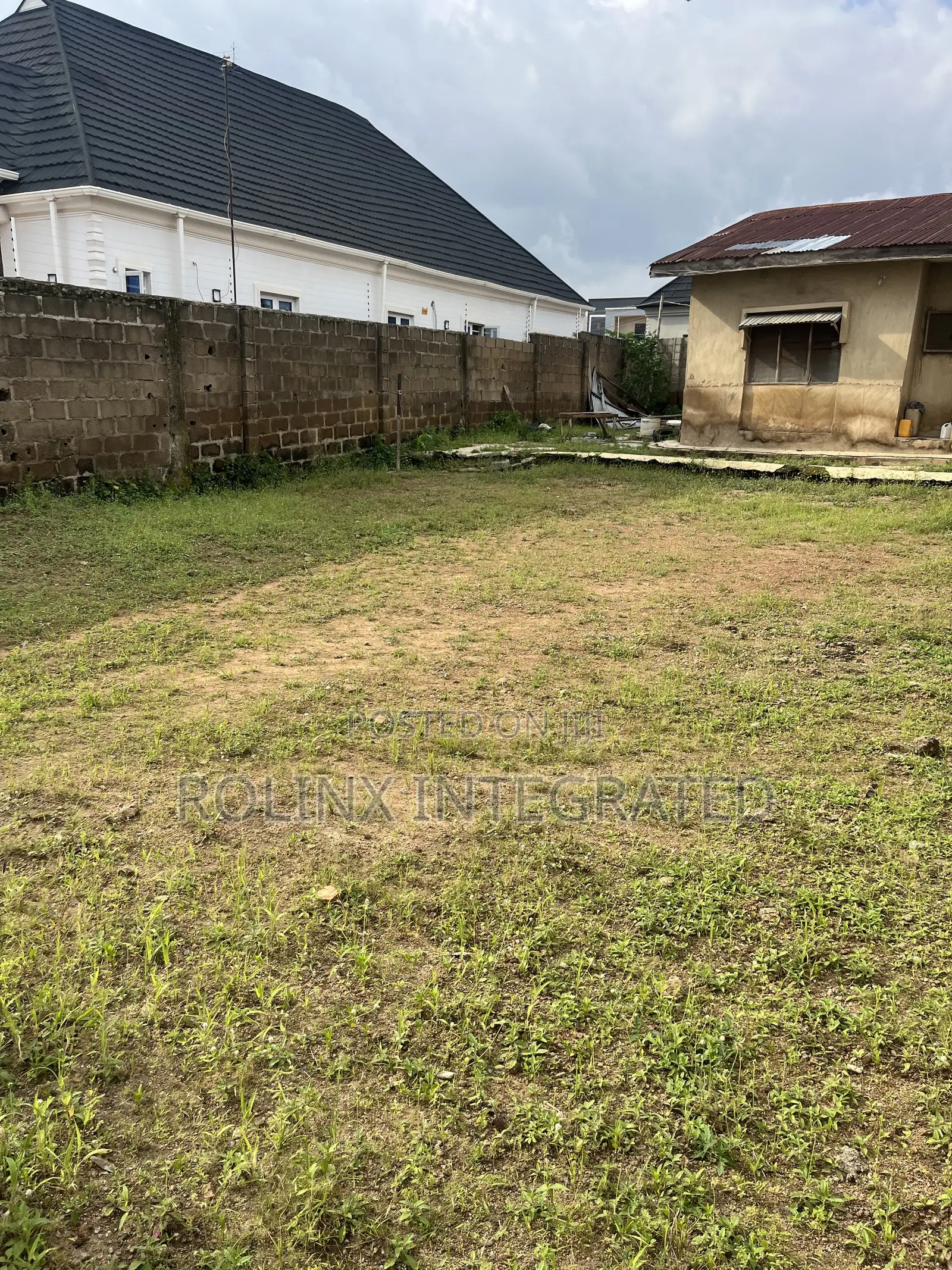 5bdrm Bungalow in Agara Estate, Akala Express for sale