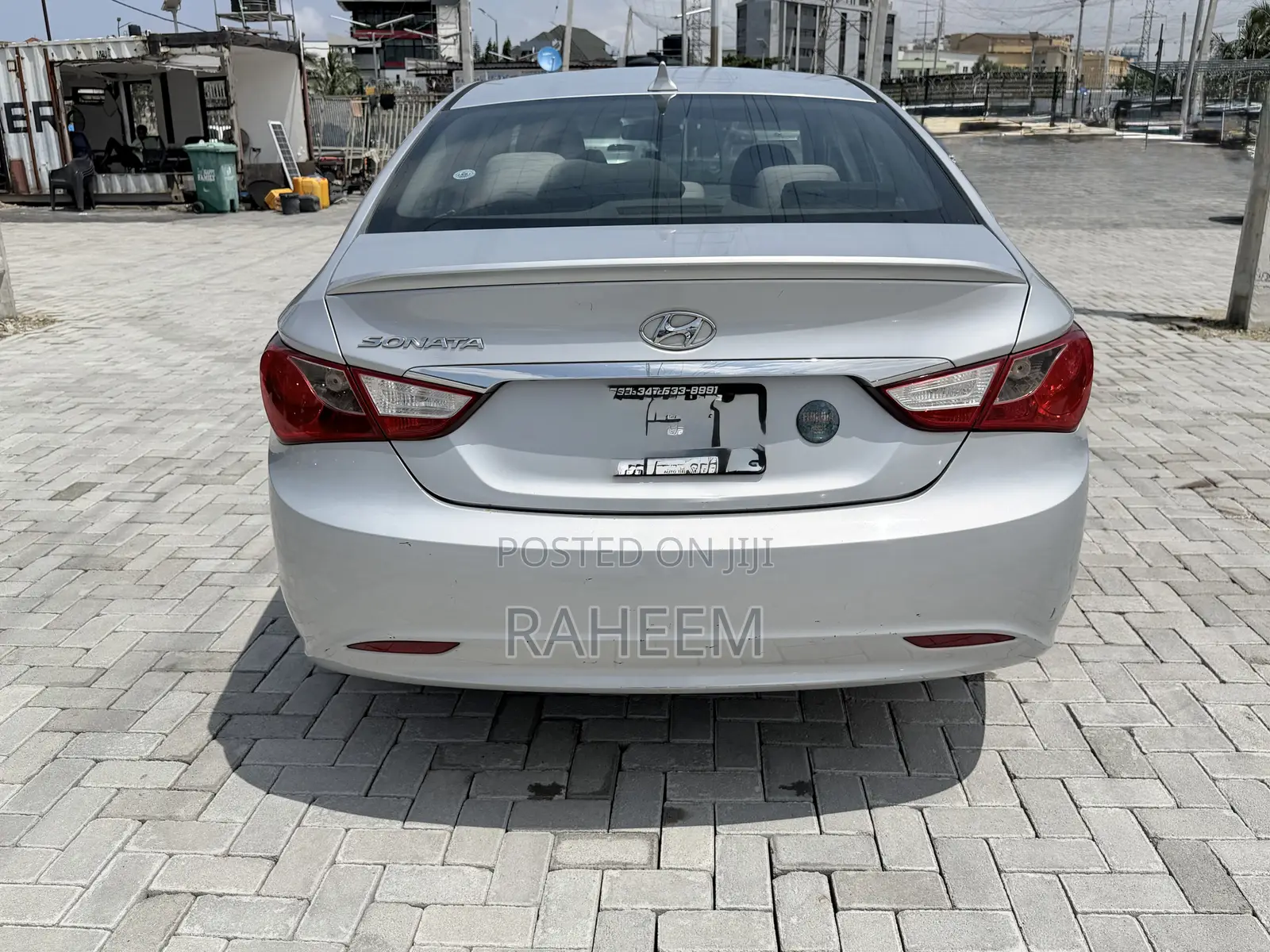 Hyundai Sonata SE 2.0T Sedan FWD (2.0L 4cyl 6A) 2011 Silver