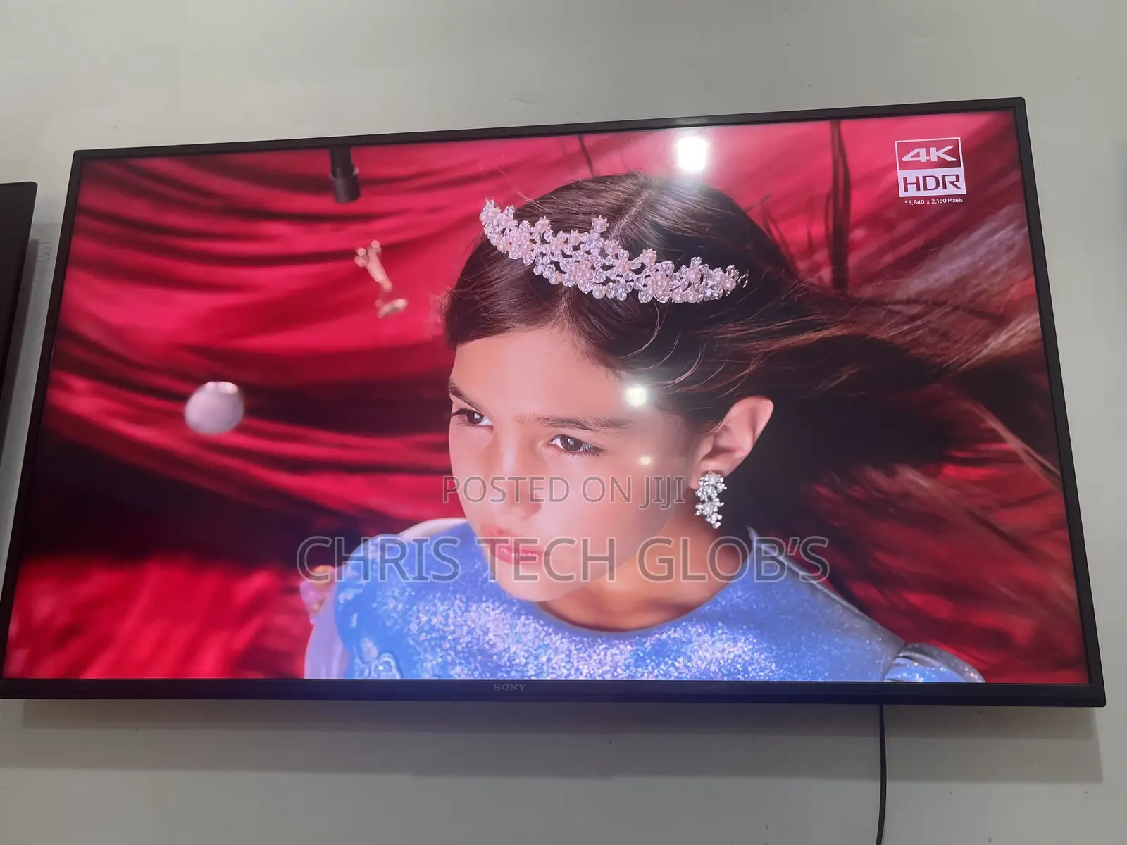 50inches Sony Google TV Real Picture Quality Application Access