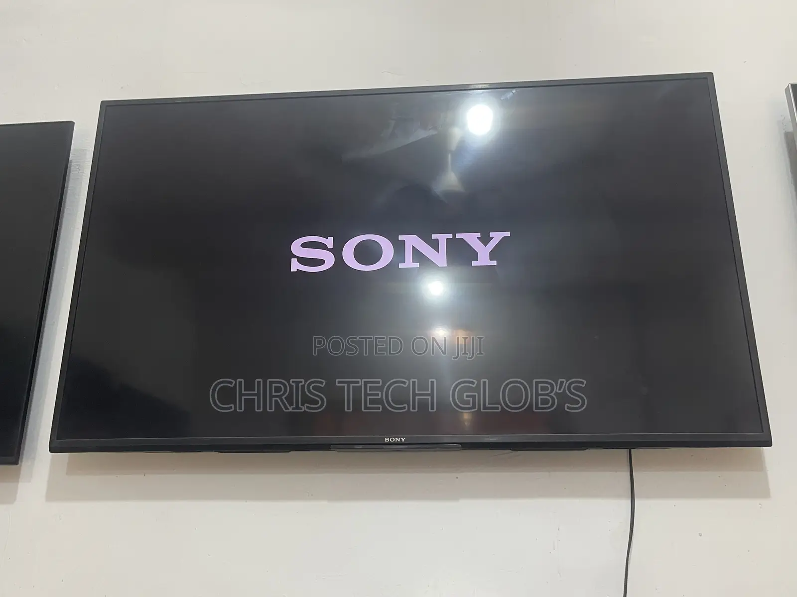 50inches Sony Google TV Real Picture Quality Application Access