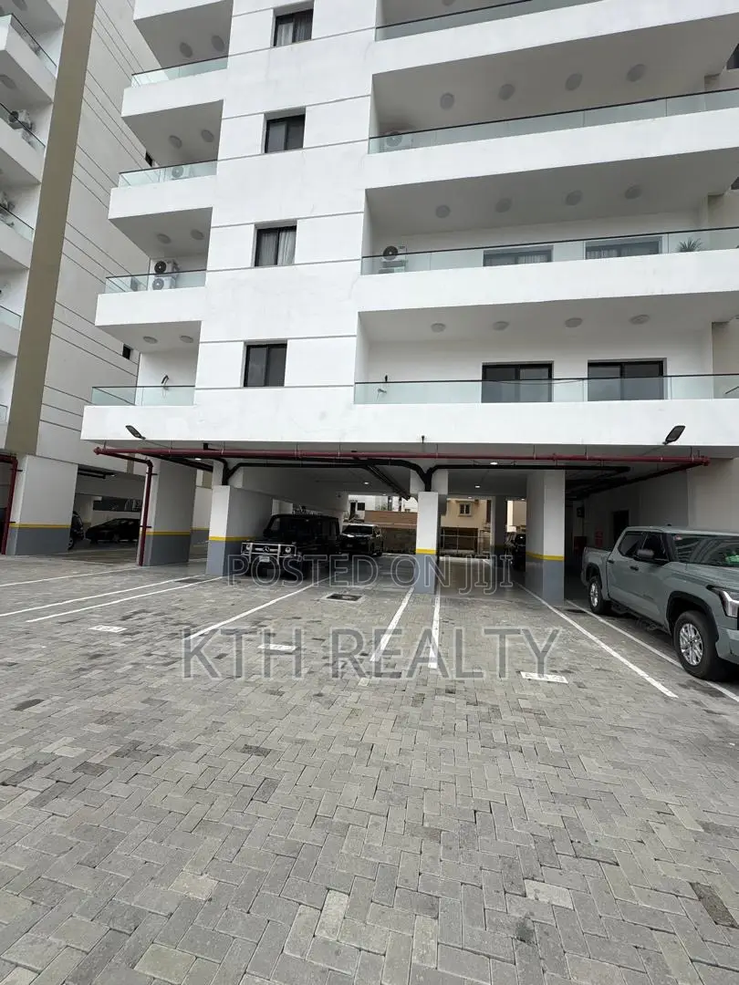 3bdrm Apartment in Ikoyi for rent