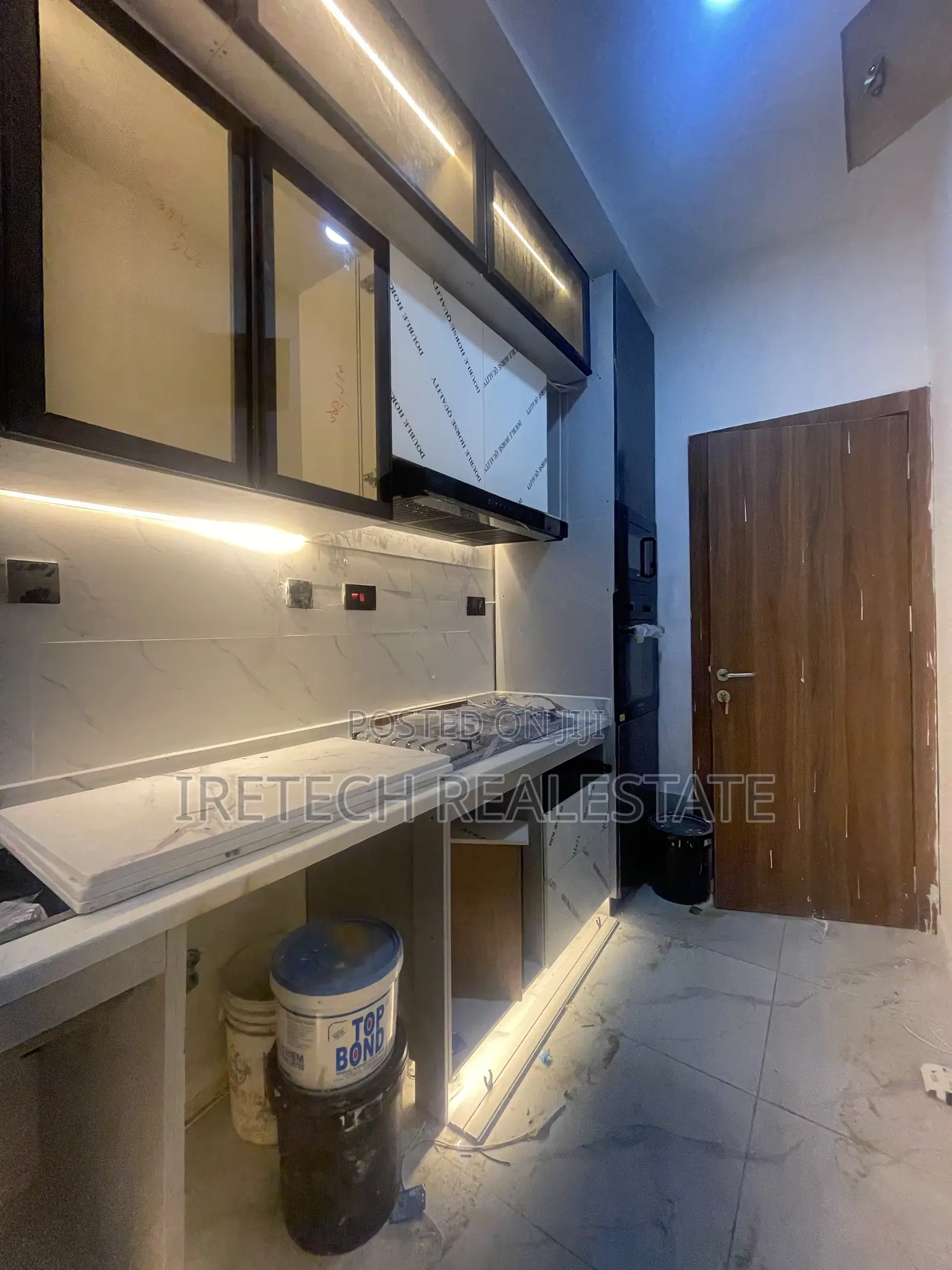3bdrm Townhouse/Terrace in In A Gated Estate By, Sangotedo for sale