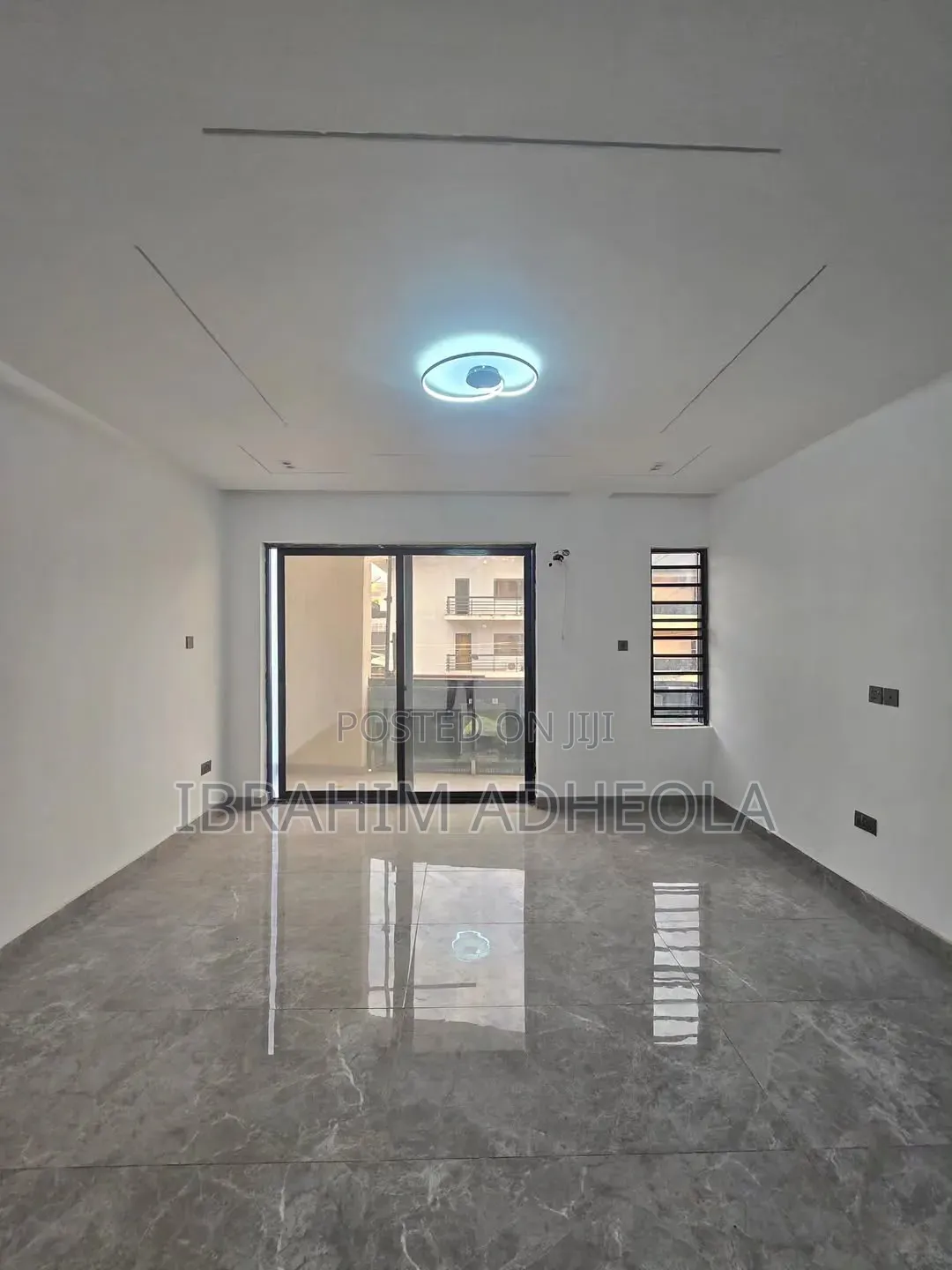 2bdrm Apartment in Yaba, Onike for sale