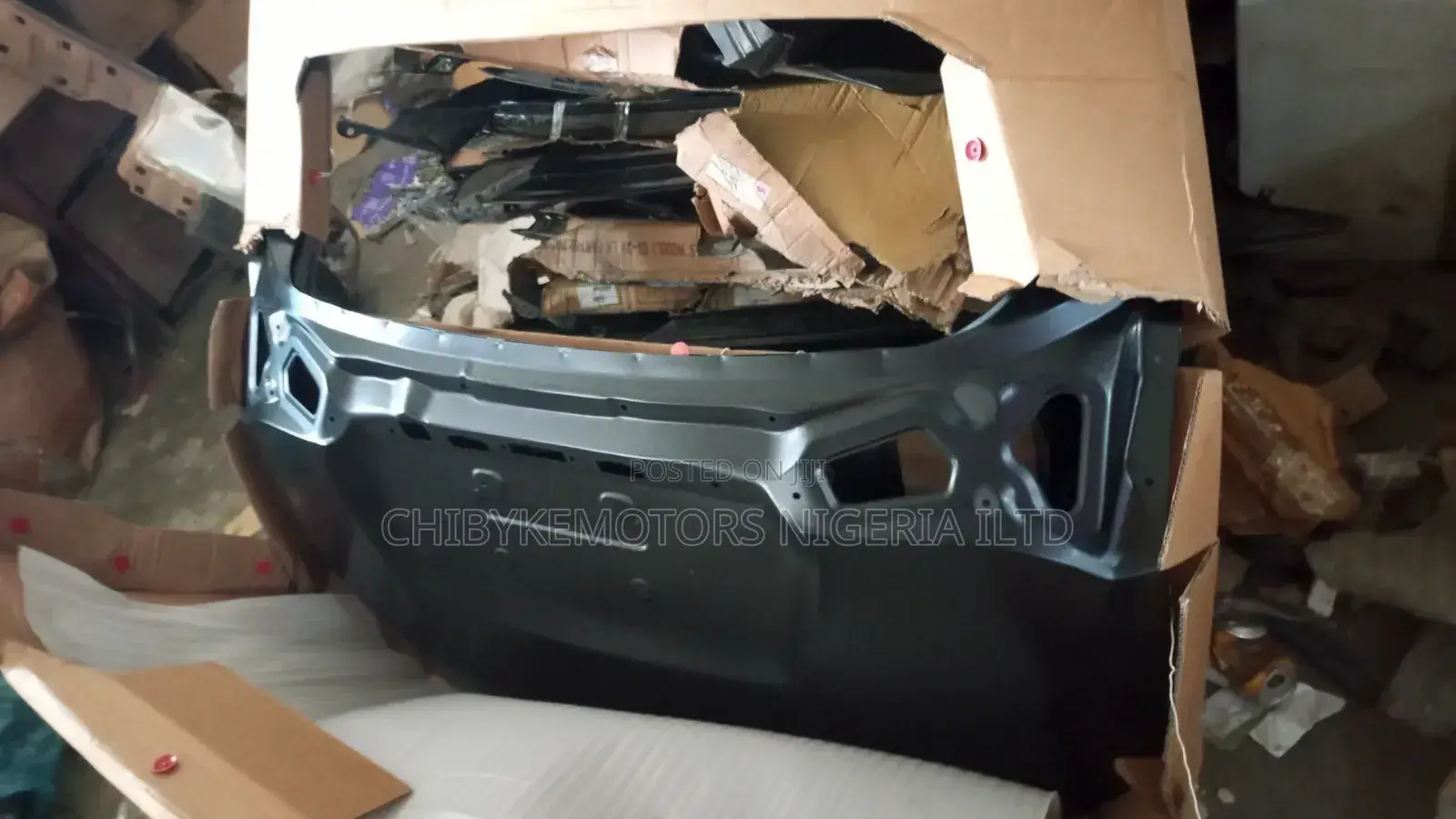 Toyota RAV4 2015 Back Boot Manual