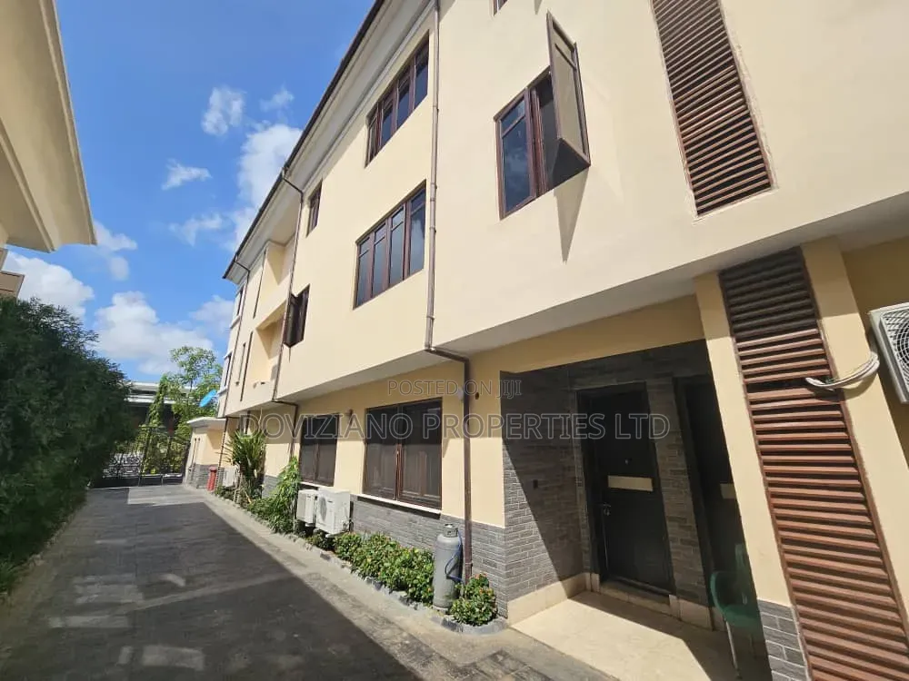 2bdrm Apartment in Banana Island for rent